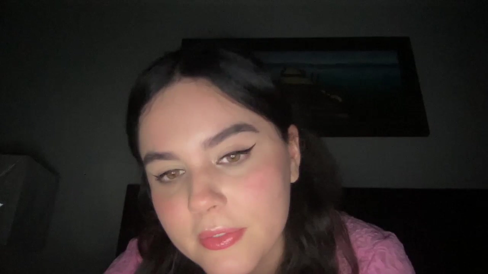 Gallery image thumbnail from Giaislovely's myfreecams stream on, 01/03/2024, 10:03 image 9 of 20