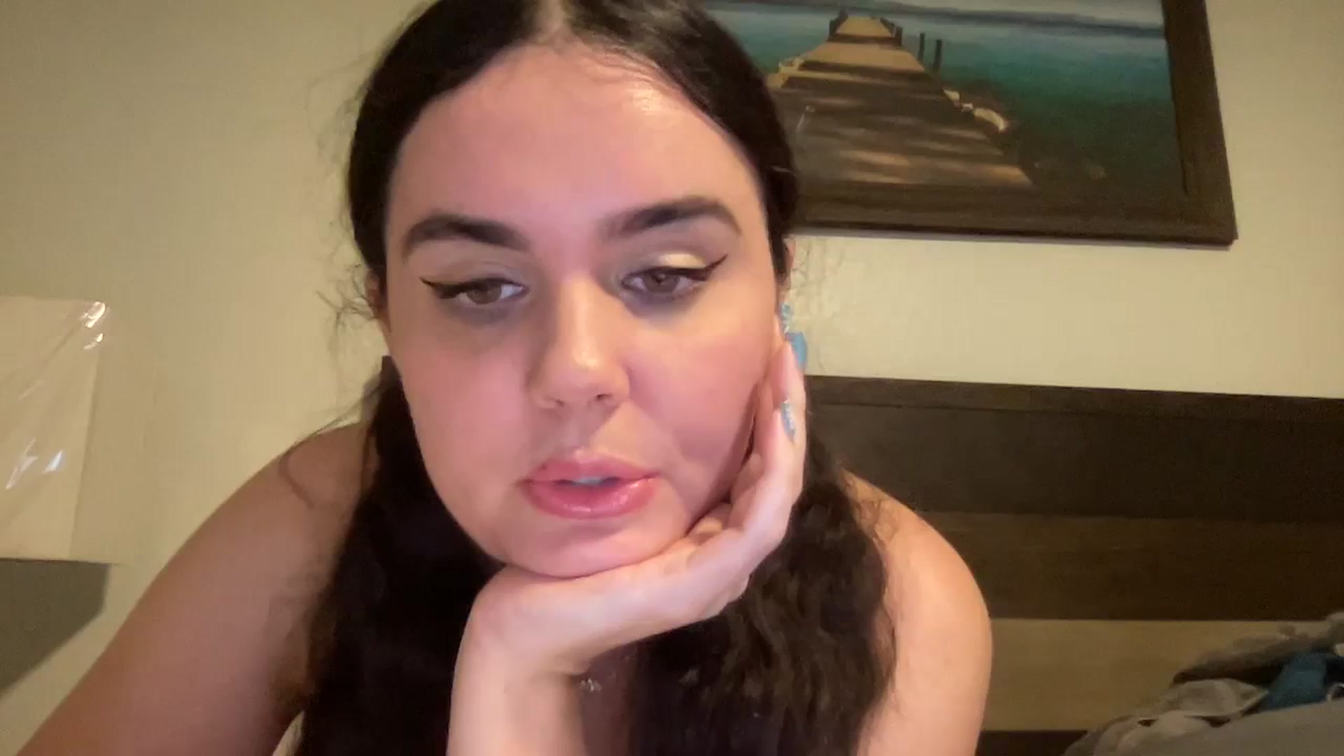 Gallery image thumbnail from Giaislovely's myfreecams stream on, 01/09/2024, 08:15 image 3 of 20