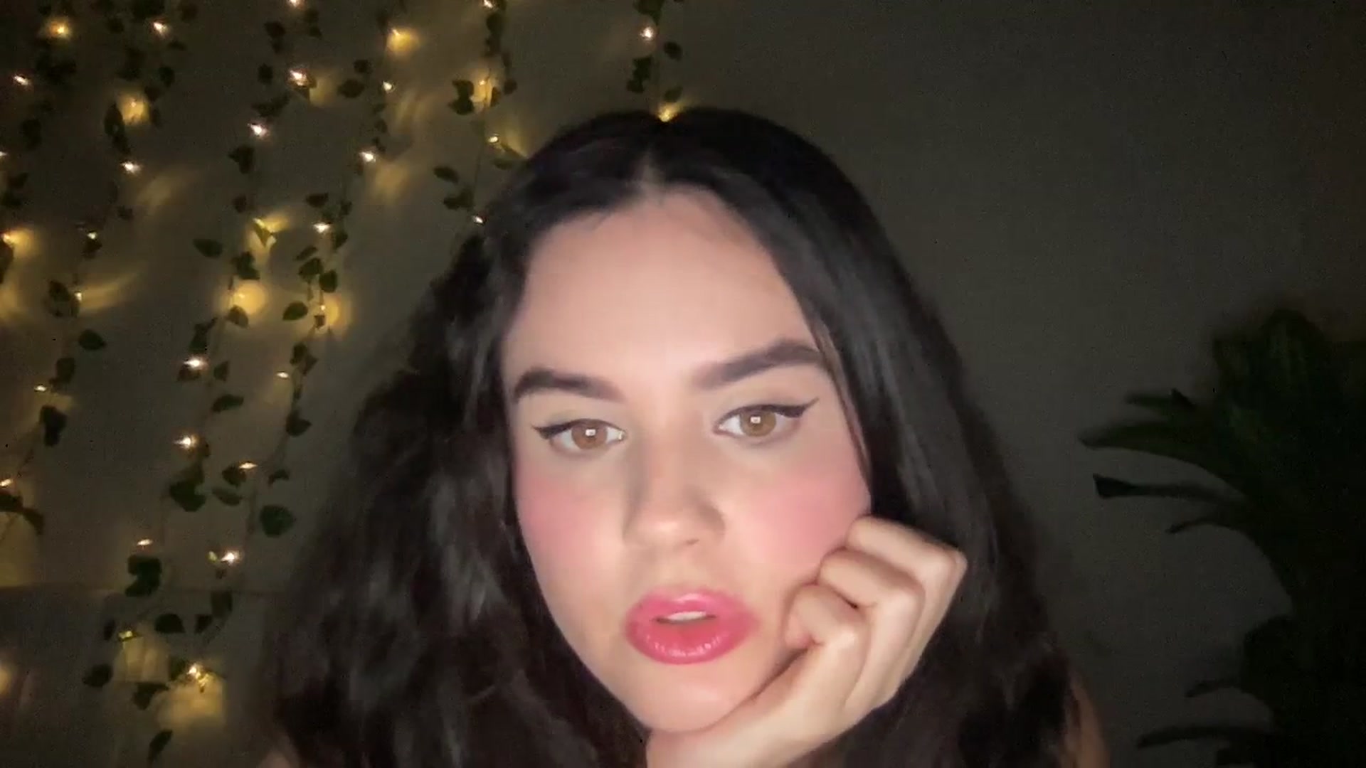 Gallery image thumbnail from Giaislovely's myfreecams stream on, 02/22/2024, 06:38 image 2 of 20