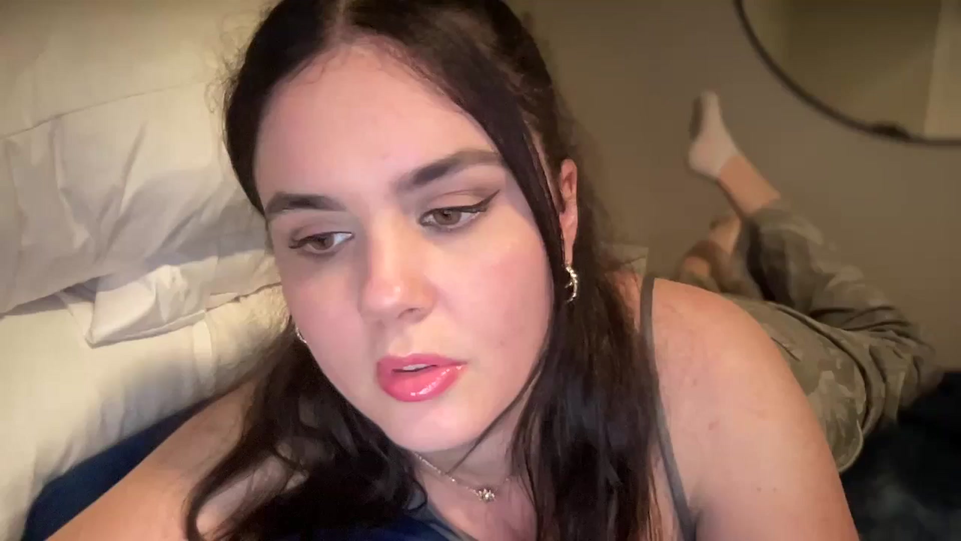 Gallery image thumbnail from Giaislovely's myfreecams stream on, 03/12/2024, 05:23 image 5 of 20