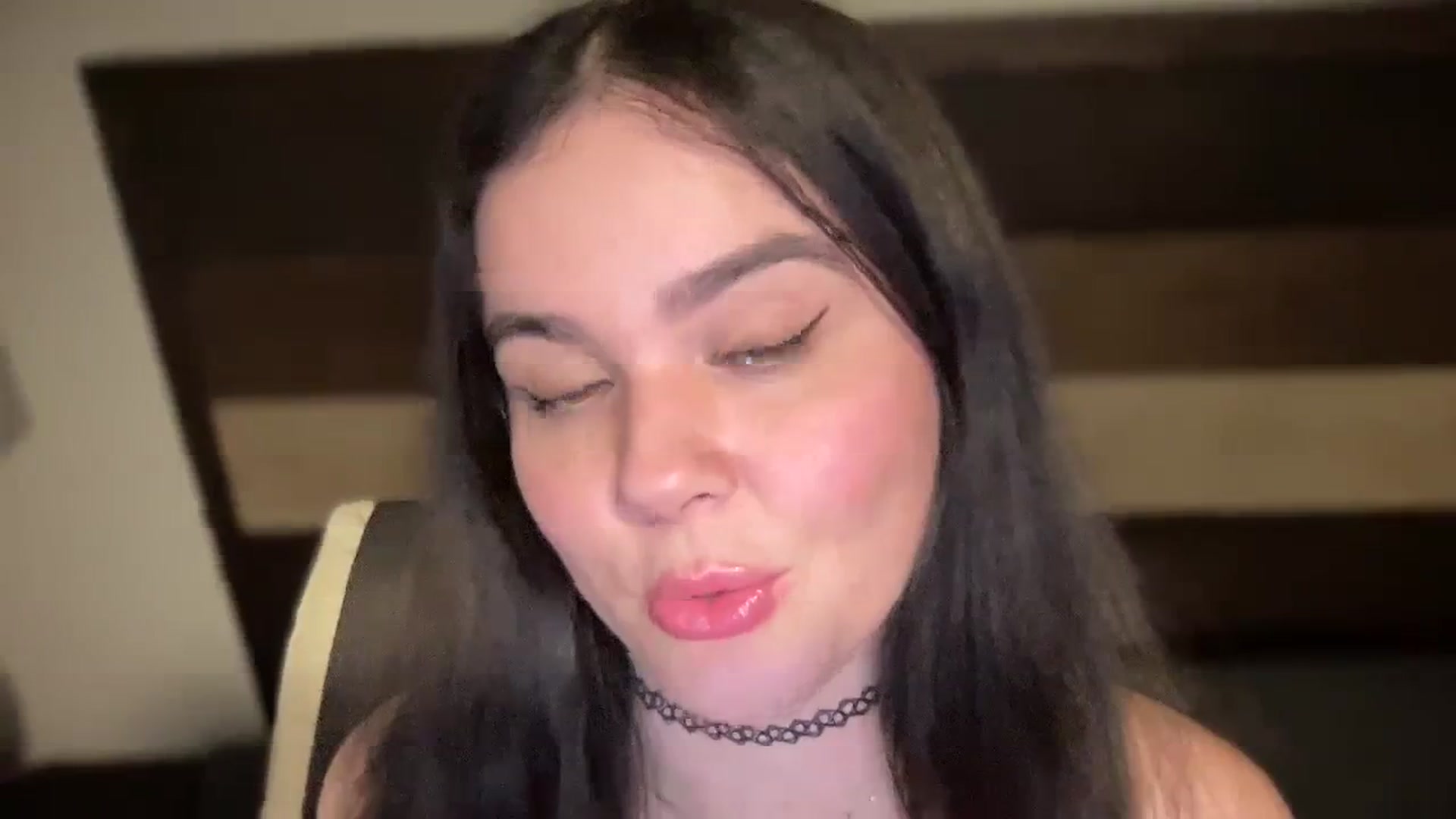 Gallery image thumbnail from Giaislovely's myfreecams stream on, 03/16/2024, 09:46 image 14 of 20
