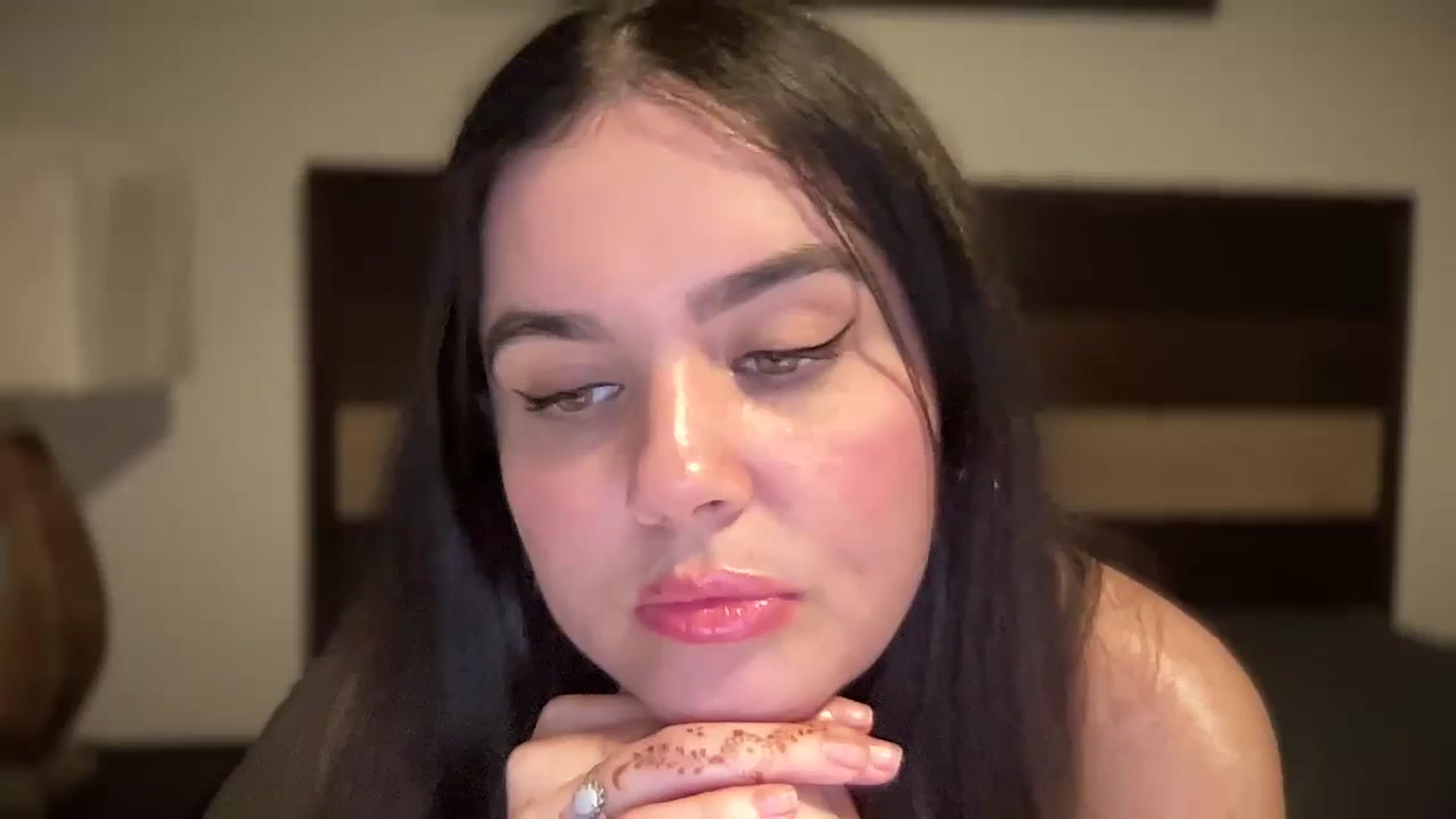 Gallery image thumbnail from Giaislovely's myfreecams stream on, 03/16/2024, 09:46 image 11 of 20