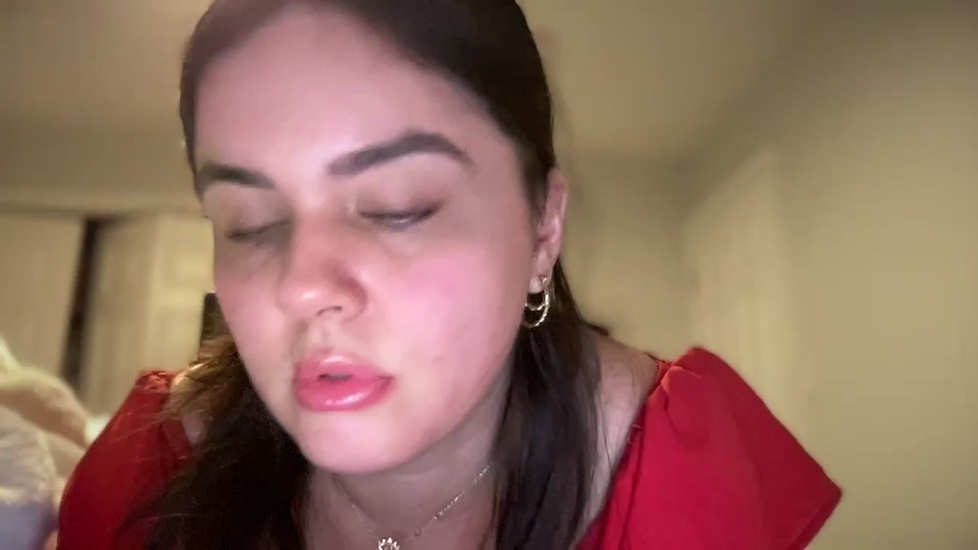 Gallery image thumbnail from Giaislovely's myfreecams stream on, 03/17/2024, 10:51 image 11 of 20