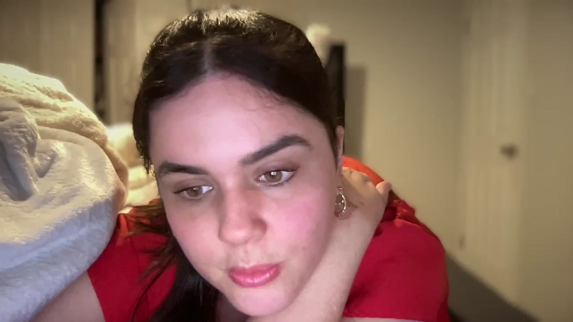 Gallery image thumbnail from Giaislovely's myfreecams stream on, 03/17/2024, 10:51 image 15 of 20