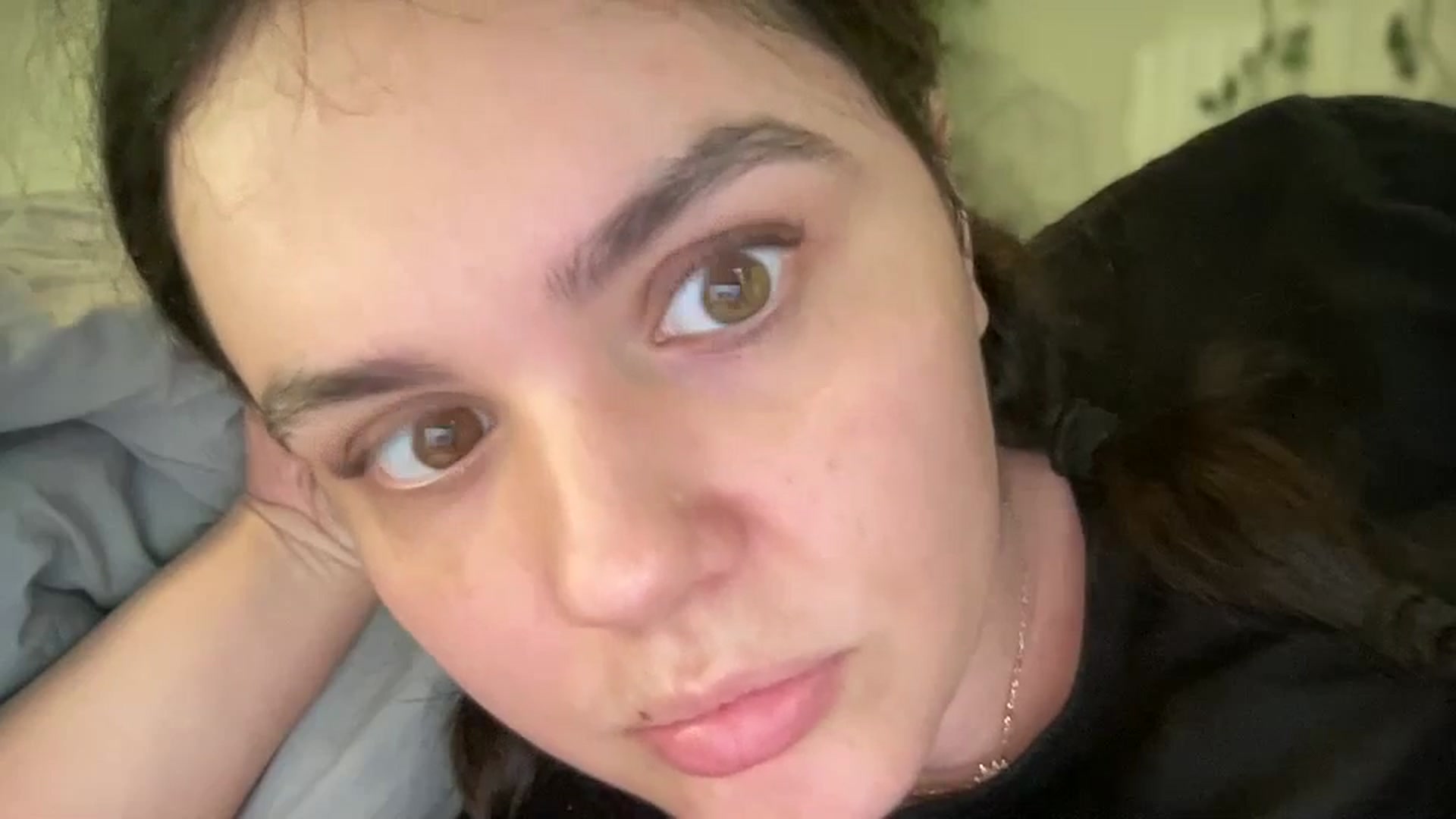 Gallery image thumbnail from Giaislovely's myfreecams stream on, 03/23/2024, 24:29 image 6 of 20