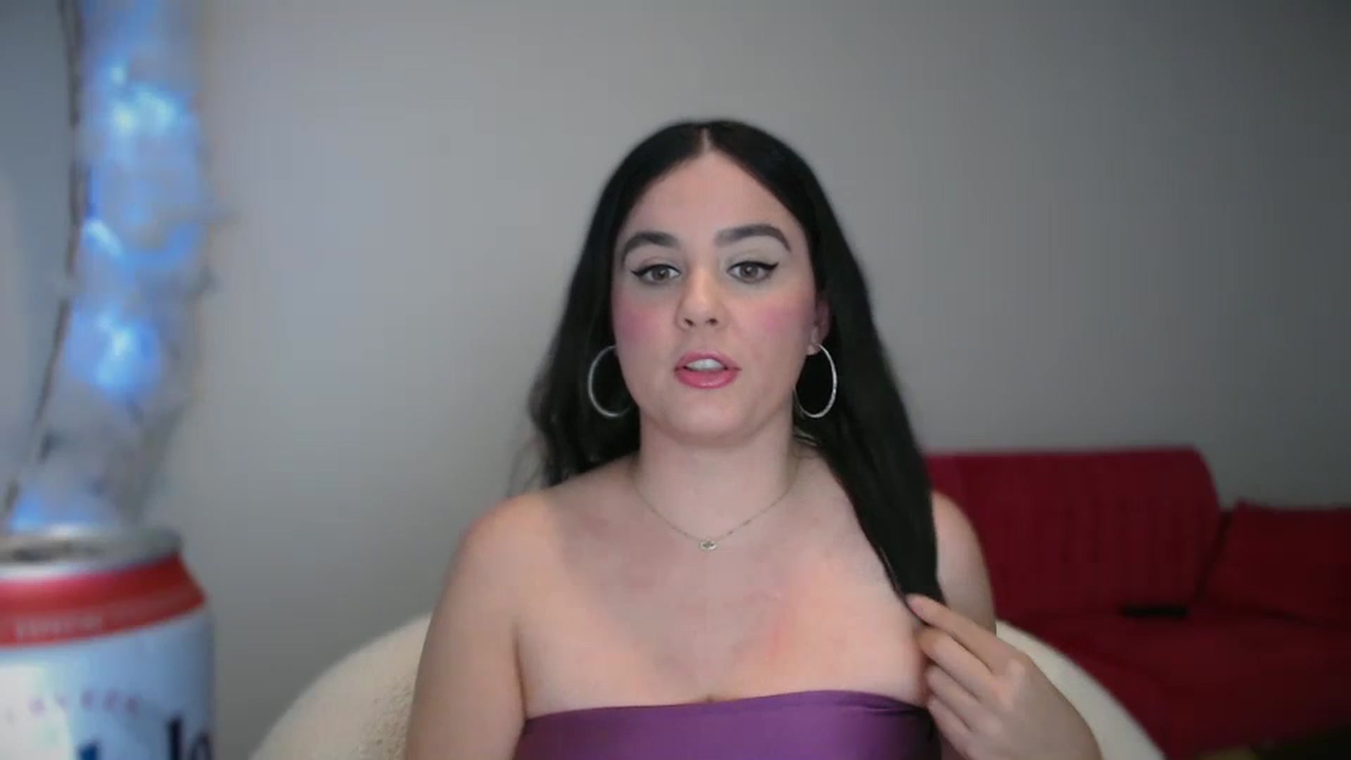 Gallery image thumbnail from Giaislovely's myfreecams stream on, 03/24/2024, 06:09 image 8 of 20