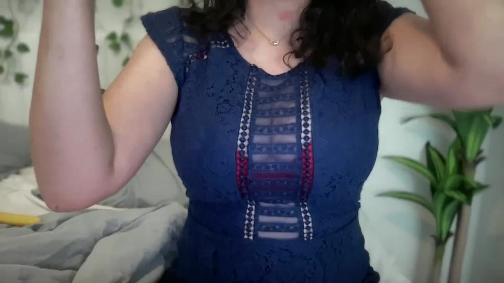 Gallery image thumbnail from Giaislovely's myfreecams stream on, 04/02/2024, 06:23 image 9 of 20