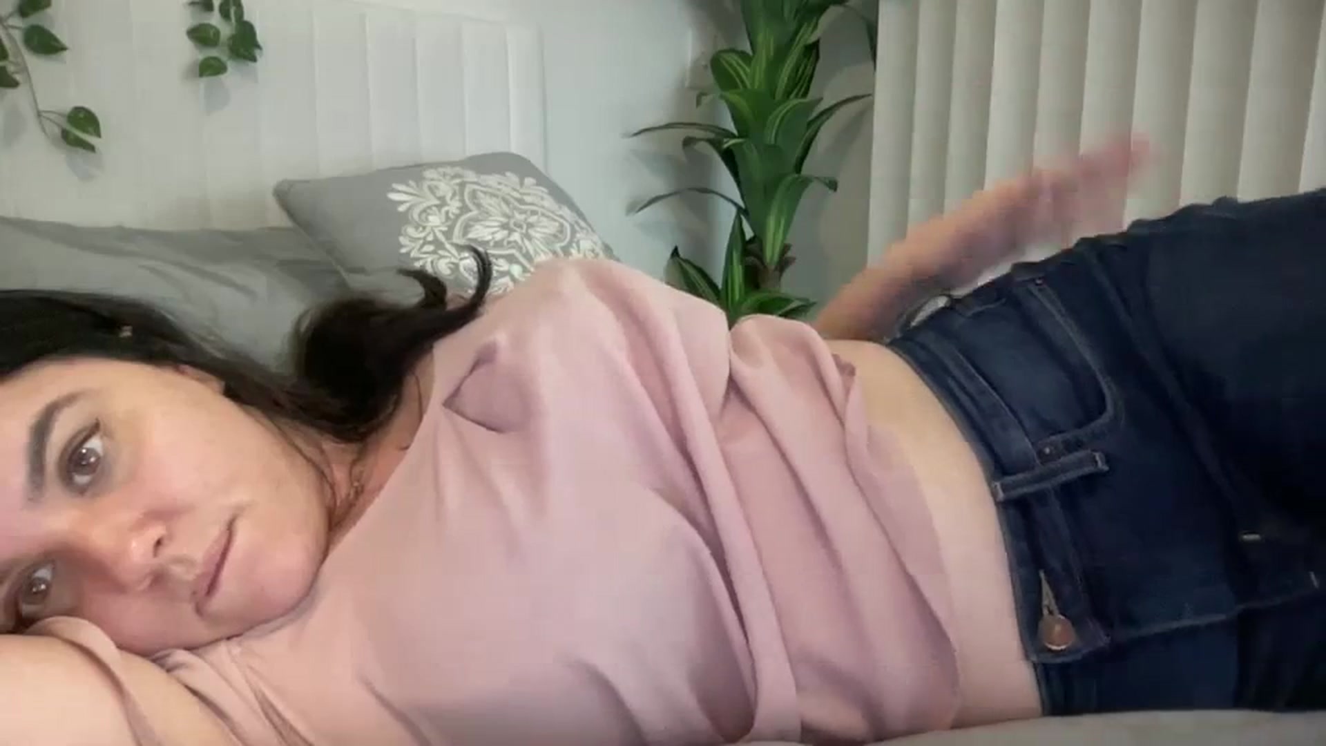 Gallery image thumbnail from Giaislovely's myfreecams stream on, 04/05/2024, 08:05 image 4 of 20