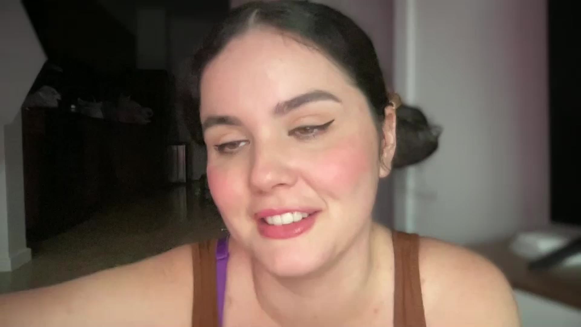 Gallery image thumbnail from Giaislovely's myfreecams stream on, 05/29/2024, 24:47 image 4 of 20