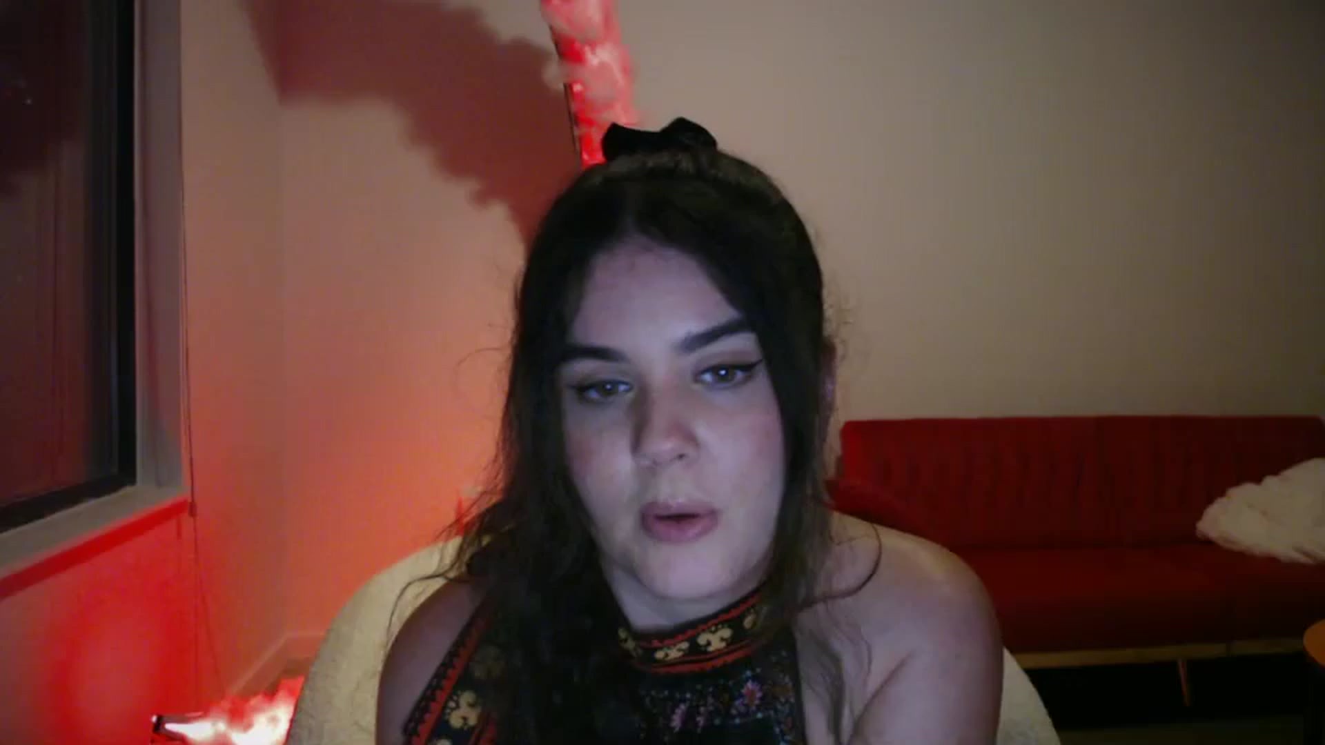 Gallery image thumbnail from Giaislovely's myfreecams stream on, 06/04/2024, 05:31 image 10 of 20