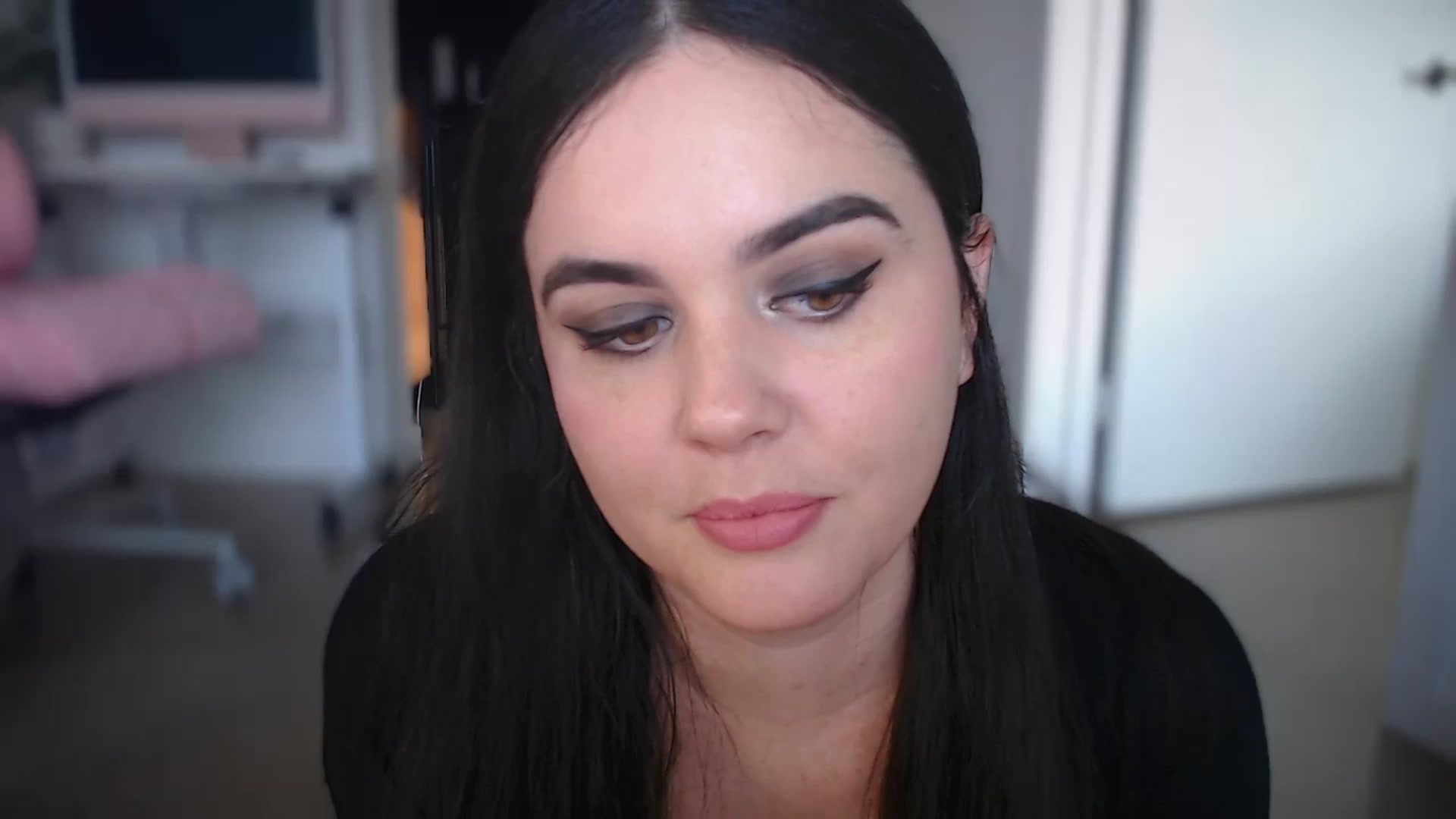Gallery image thumbnail from Giaislovely's myfreecams stream on, 08/27/2024, 24:55 image 1 of 20