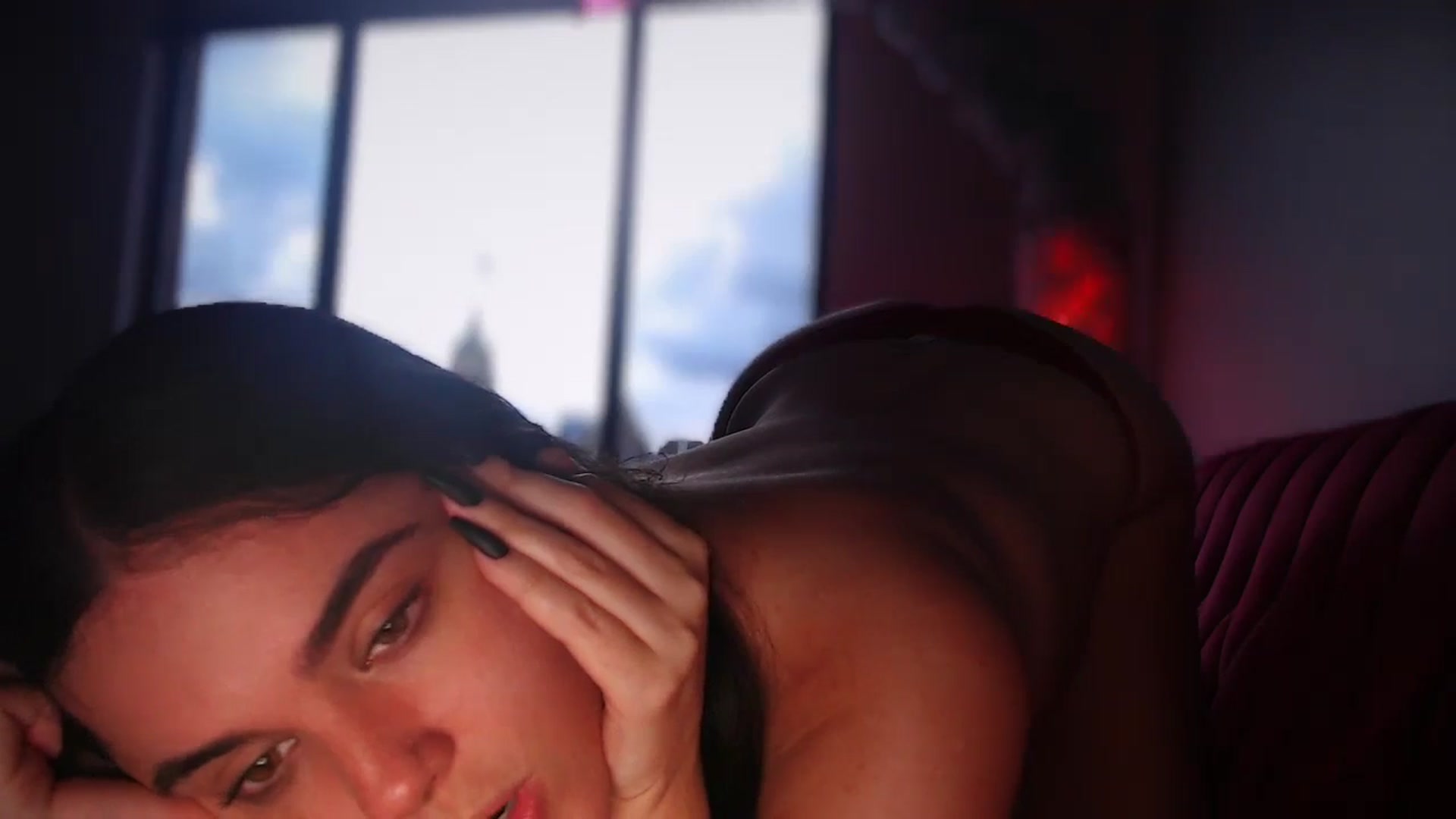 Gallery image thumbnail from Giaislovely's myfreecams stream on, 08/28/2024, 01:03 image 17 of 20