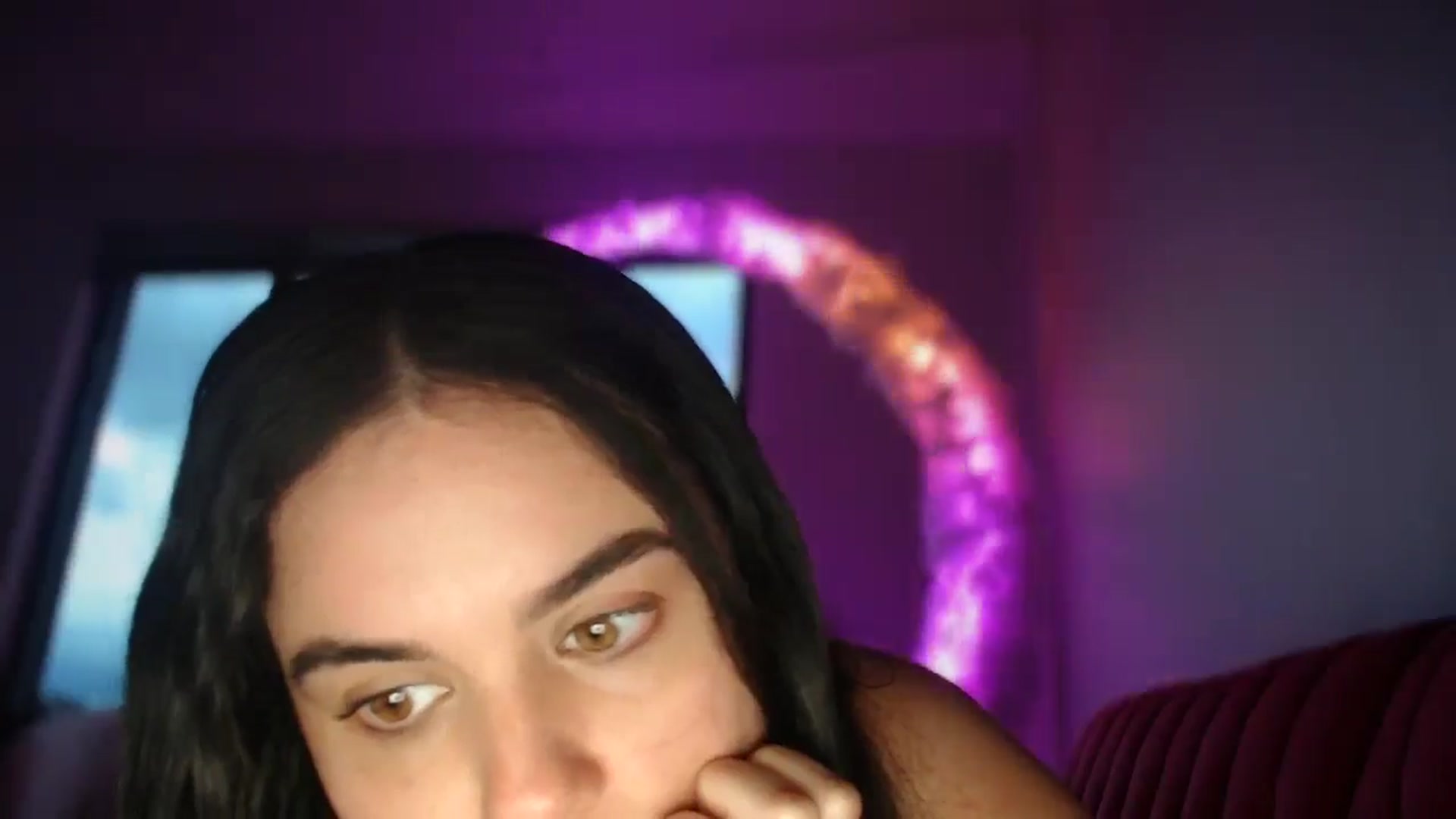 Gallery image thumbnail from Giaislovely's myfreecams stream on, 08/28/2024, 01:03 image 20 of 20