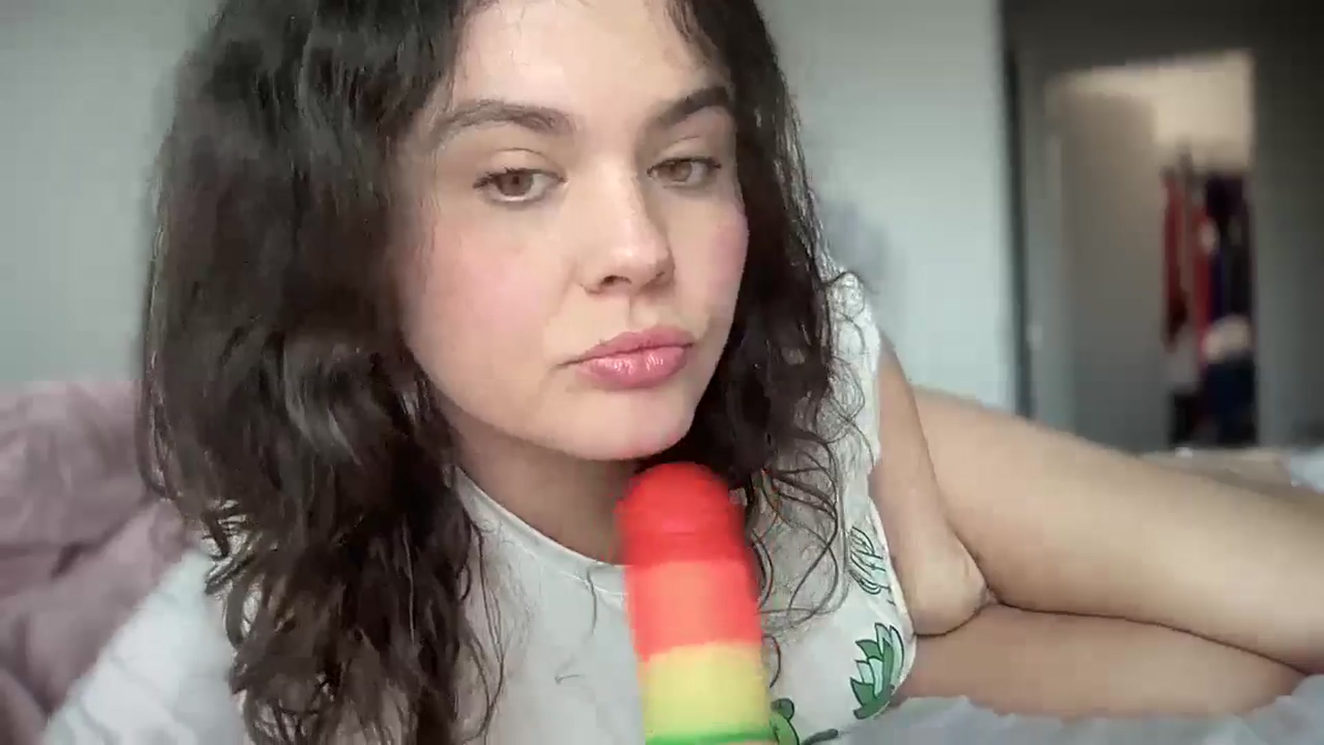 Gallery image thumbnail from Giaislovely's myfreecams stream on, 11/27/2024, 18:08 image 18 of 20