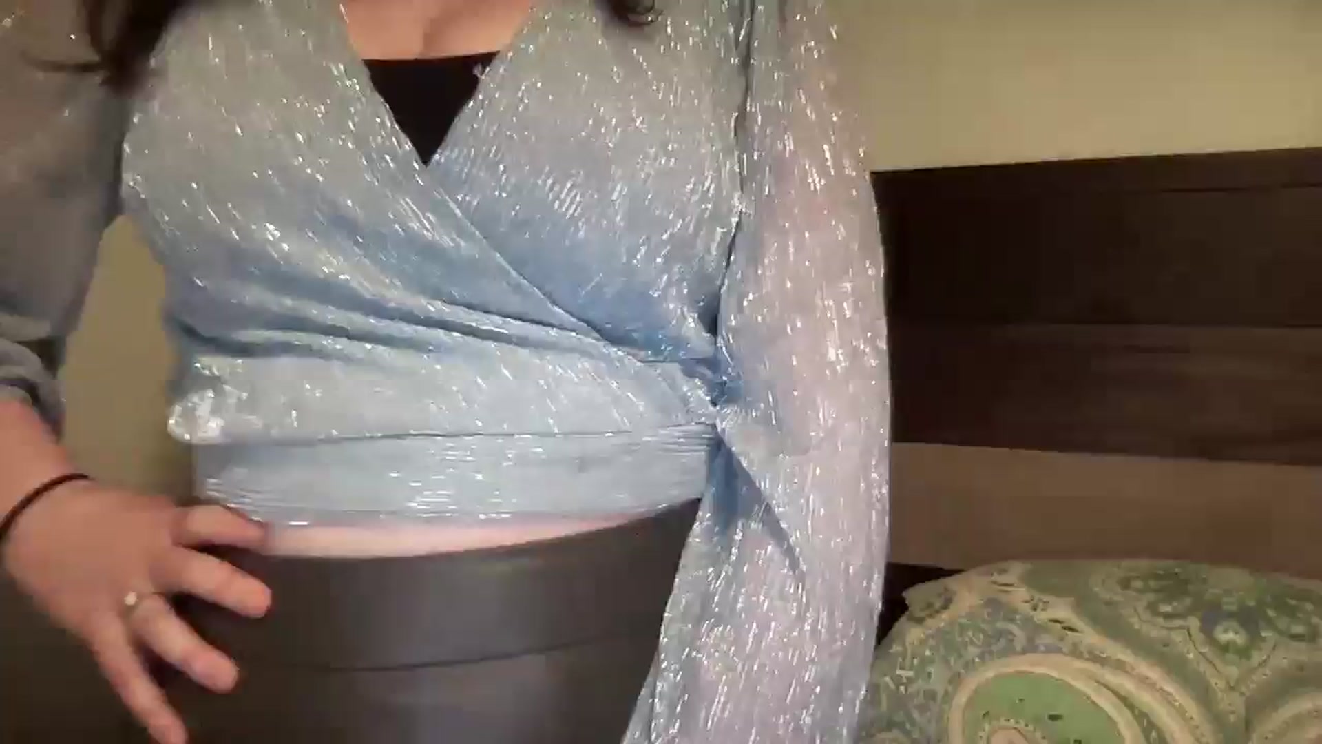 Gallery image thumbnail from Giaislovely's myfreecams stream on, 12/26/2024, 22:10 image 12 of 20