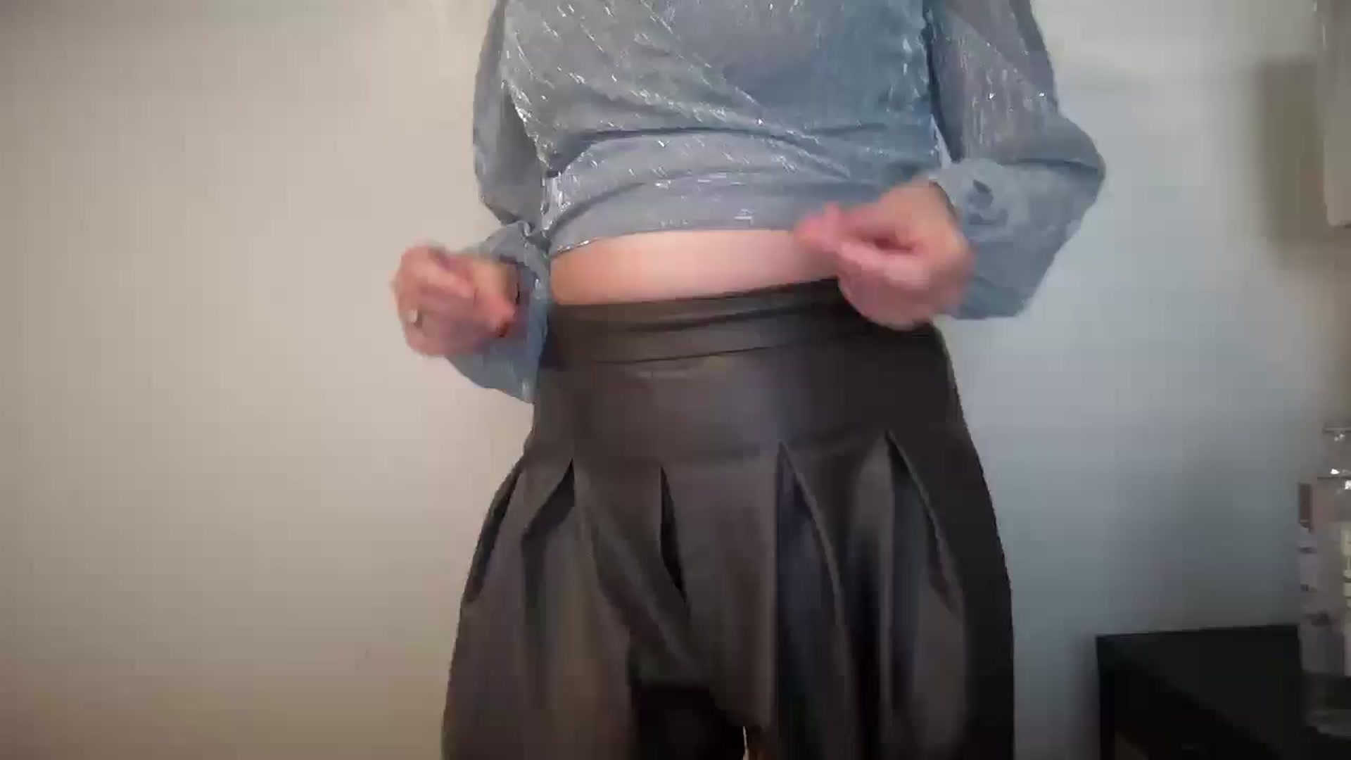 Gallery image thumbnail from Giaislovely's myfreecams stream on, 12/26/2024, 22:10 image 18 of 20