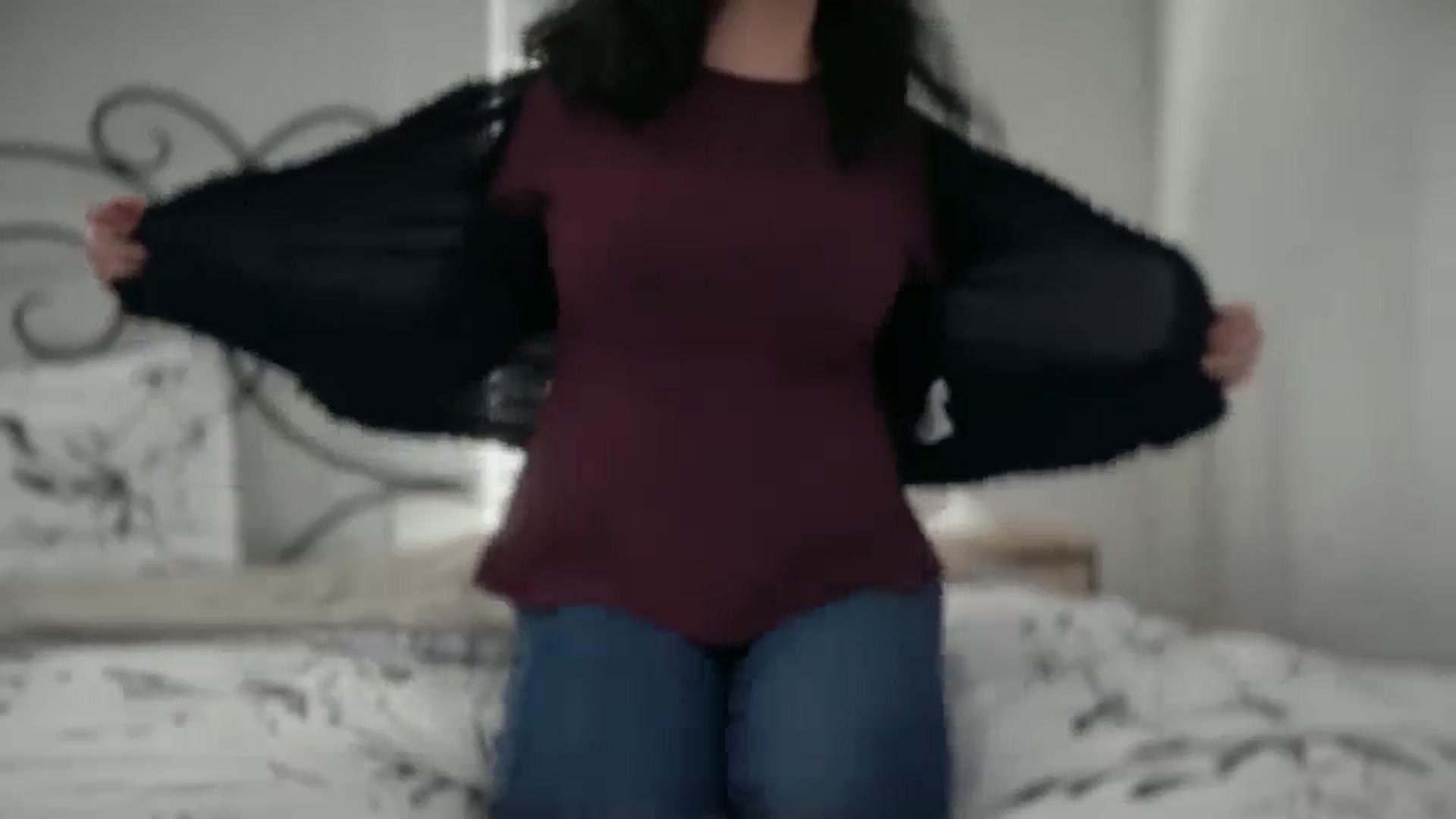 Gallery image thumbnail from Giaislovely's myfreecams stream on, 01/06/2026, 22:10 image 12 of 20
