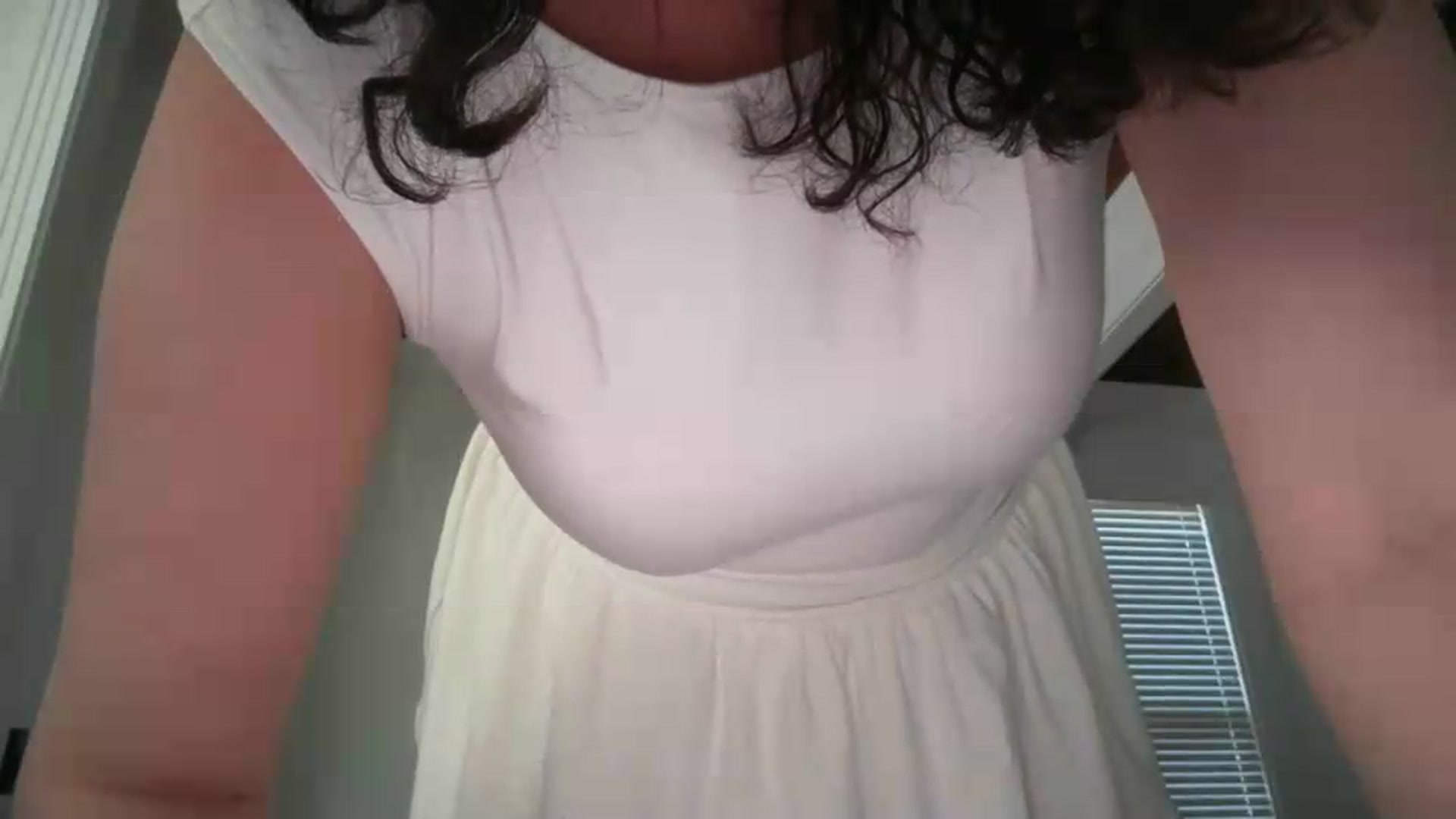 Gallery image thumbnail from Giaislovely's myfreecams stream on, 08/17/2026, 24:03 image 9 of 20