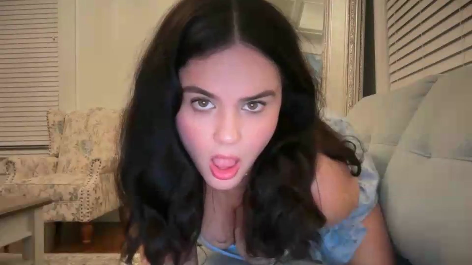 Gallery image thumbnail from Giaislovely's myfreecams stream on, 08/29/2026, 04:35 image 18 of 20