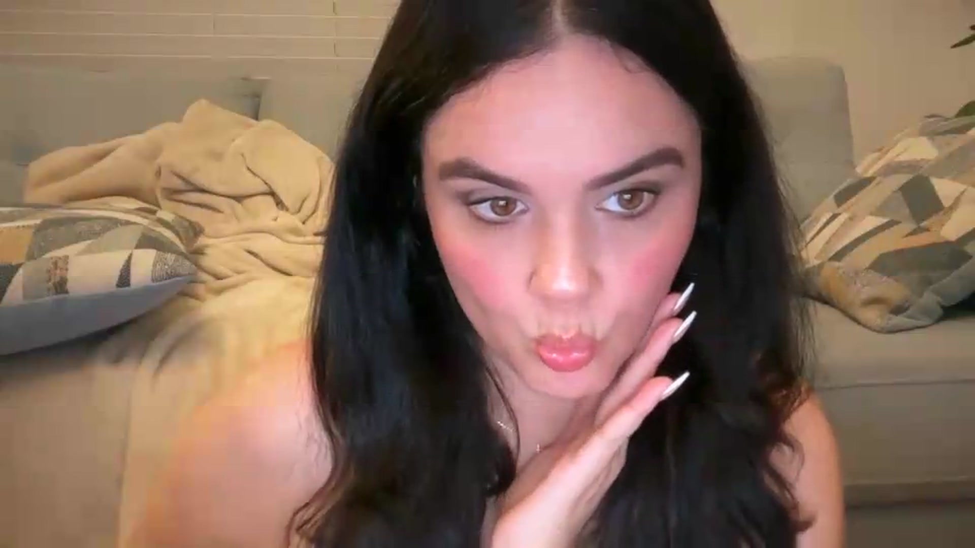 Gallery image thumbnail from Giaislovely's myfreecams stream on, 09/02/2026, 02:02 image 10 of 20