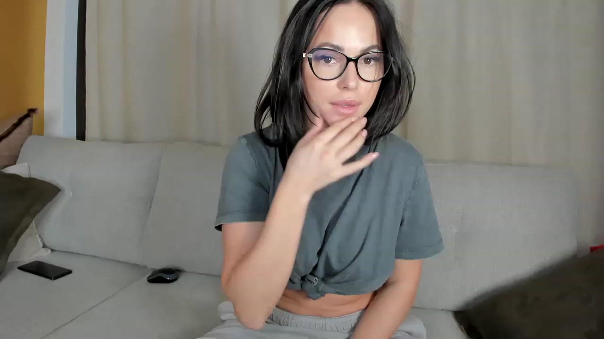 Gallery image thumbnail from GiamazingMFC's myfreecams stream on, 11/16/2022, 24:44 image 19 of 20