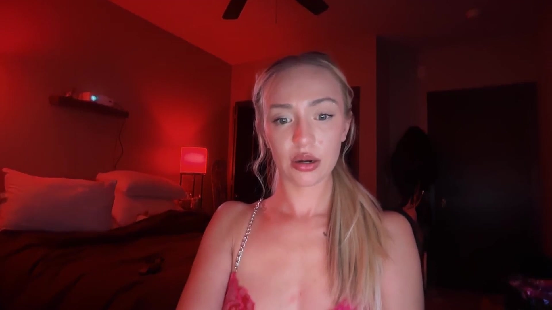 Gallery image thumbnail from GianaJolie's myfreecams stream on, 11/27/2025, 13:22 image 3 of 20