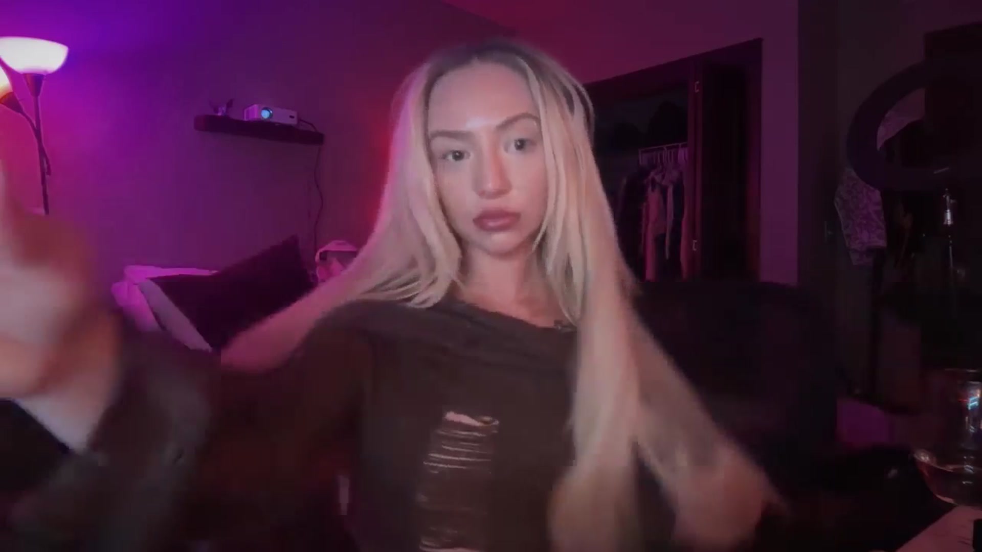 Gallery image thumbnail from GianaJolie's myfreecams stream on, 11/30/2025, 12:49 image 10 of 20