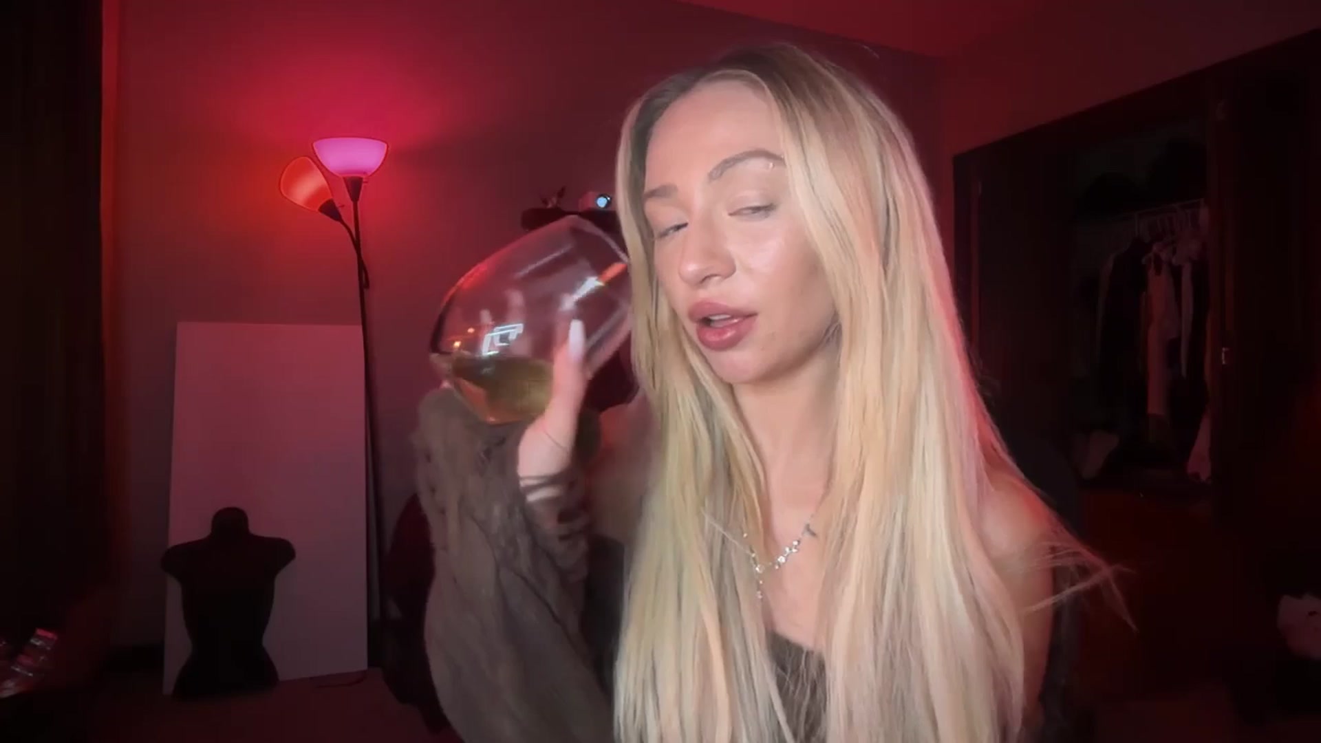 Gallery image thumbnail from GianaJolie's myfreecams stream on, 11/30/2025, 12:49 image 20 of 20