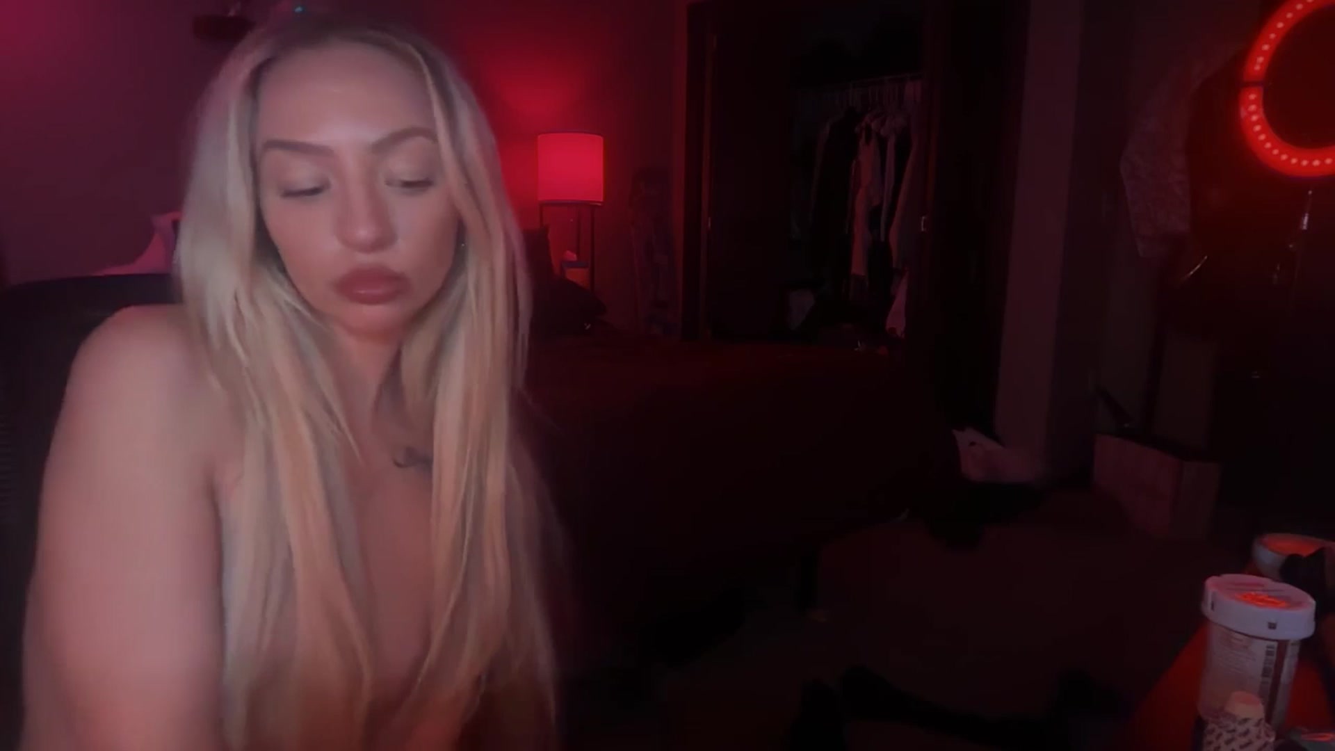 Gallery image thumbnail from GianaJolie's myfreecams stream on, 11/30/2025, 14:54 image 5 of 20