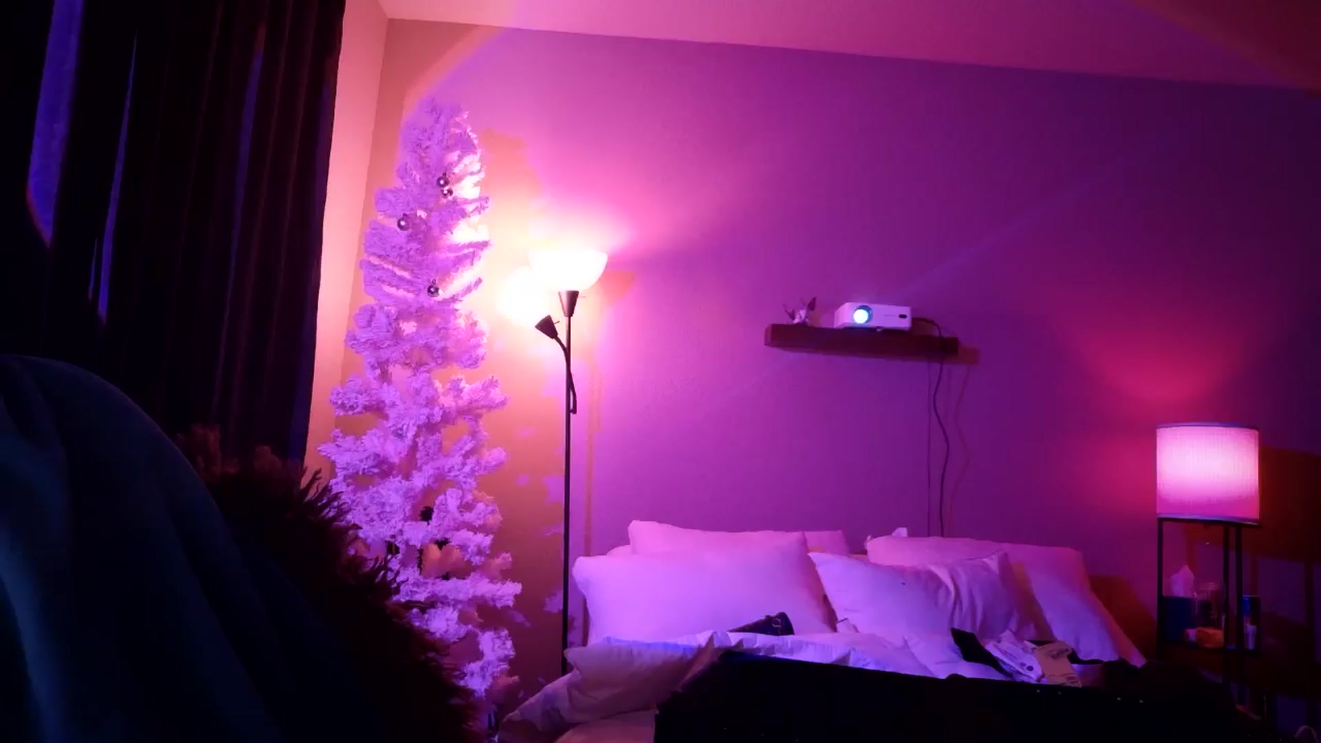 Gallery image thumbnail from GianaJolie's myfreecams stream on, 12/18/2025, 11:44 image 16 of 20