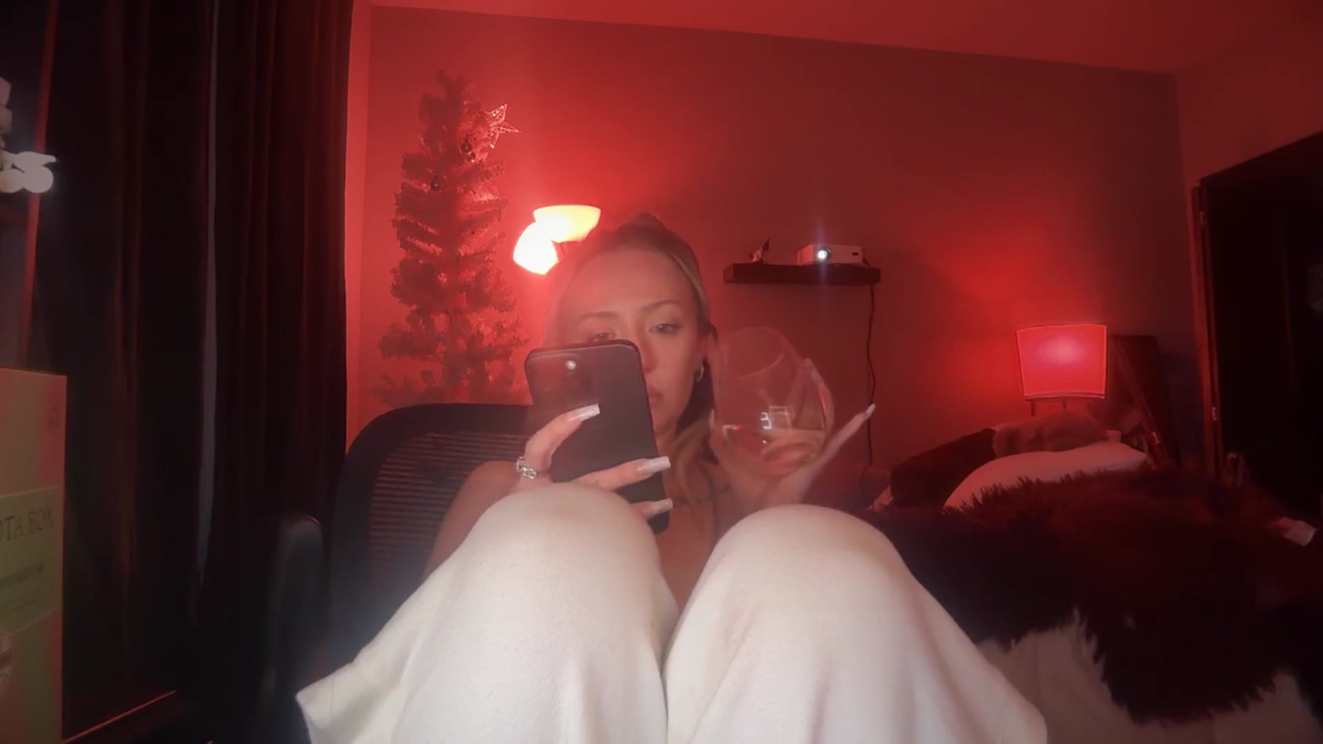 Gallery image thumbnail from GianaJolie's myfreecams stream on, 01/13/2026, 14:41 image 7 of 20