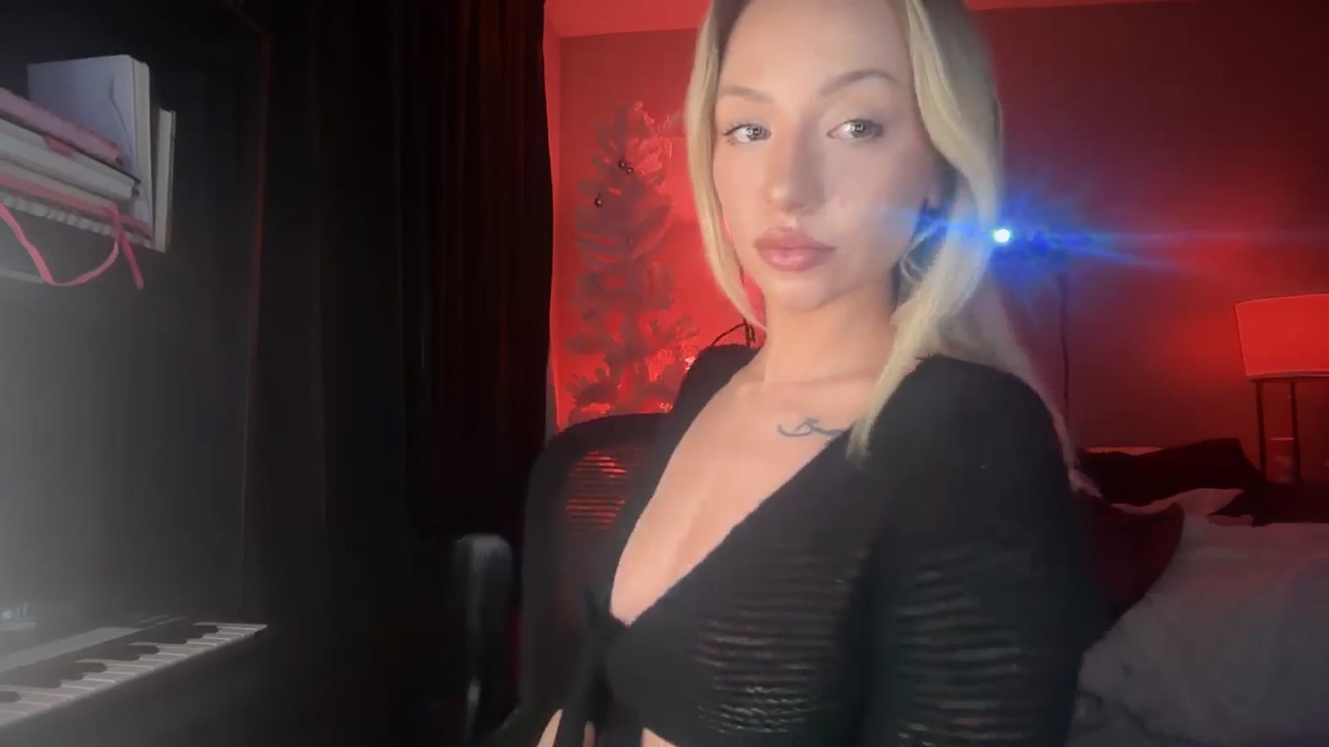 Gallery image thumbnail from GianaJolie's myfreecams stream on, 01/17/2026, 13:04 image 9 of 20