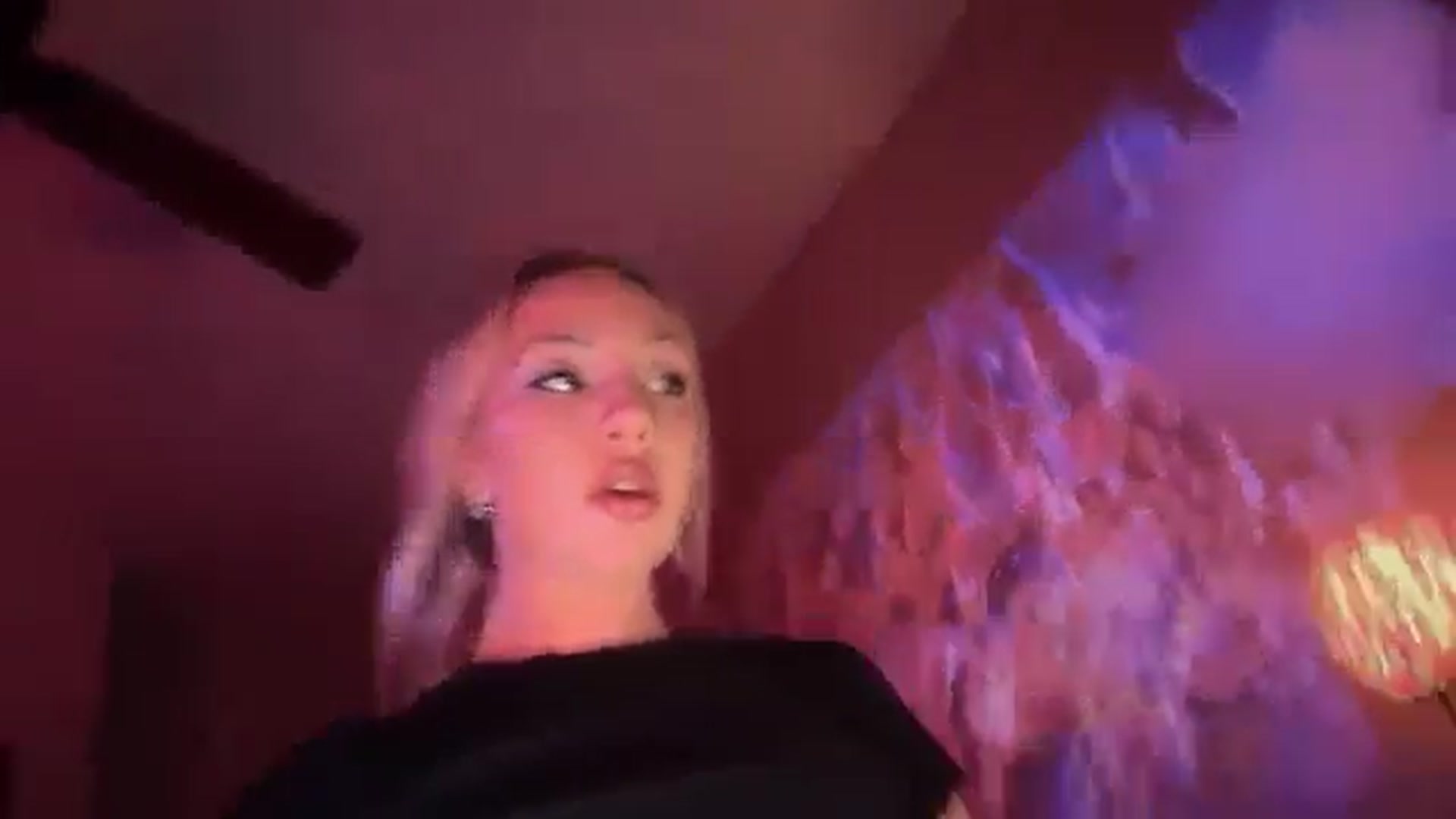 Gallery image thumbnail from GianaJolie's myfreecams stream on, 01/20/2026, 12:06 image 16 of 20