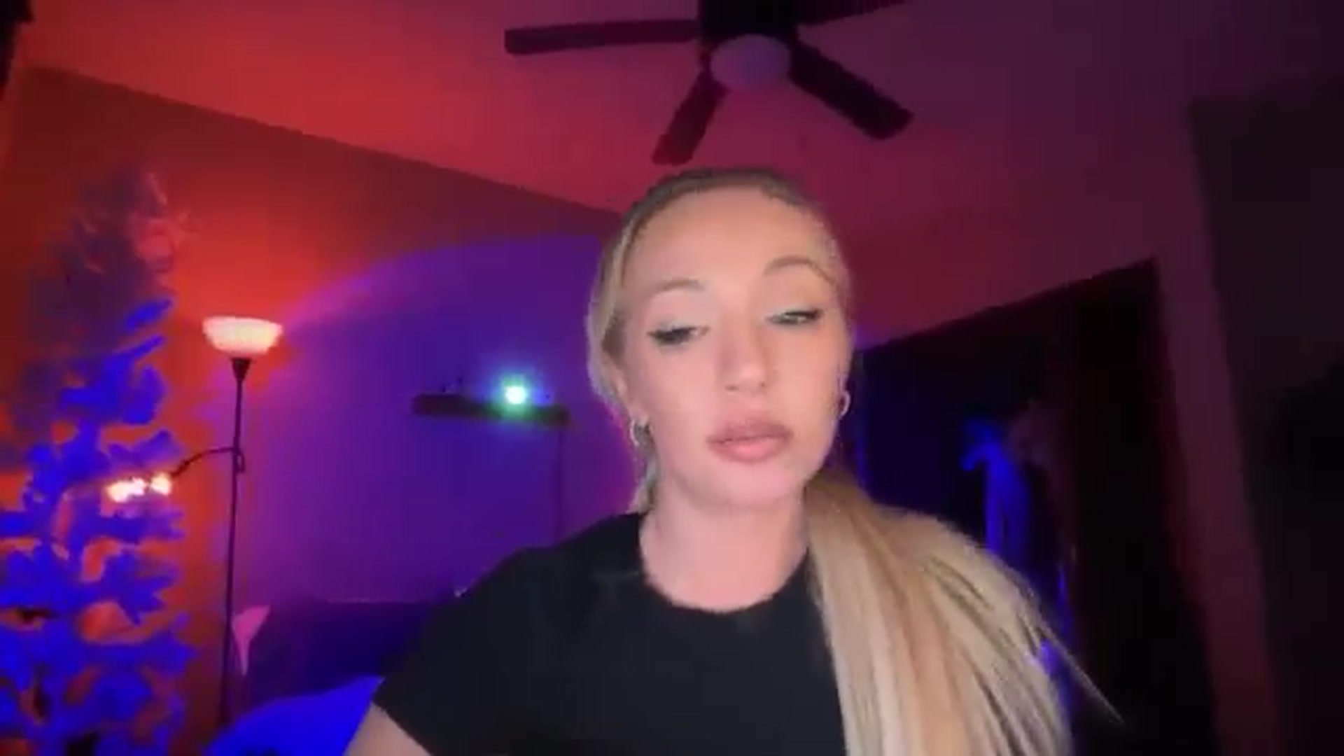 Gallery image thumbnail from GianaJolie's myfreecams stream on, 01/20/2026, 12:06 image 19 of 20