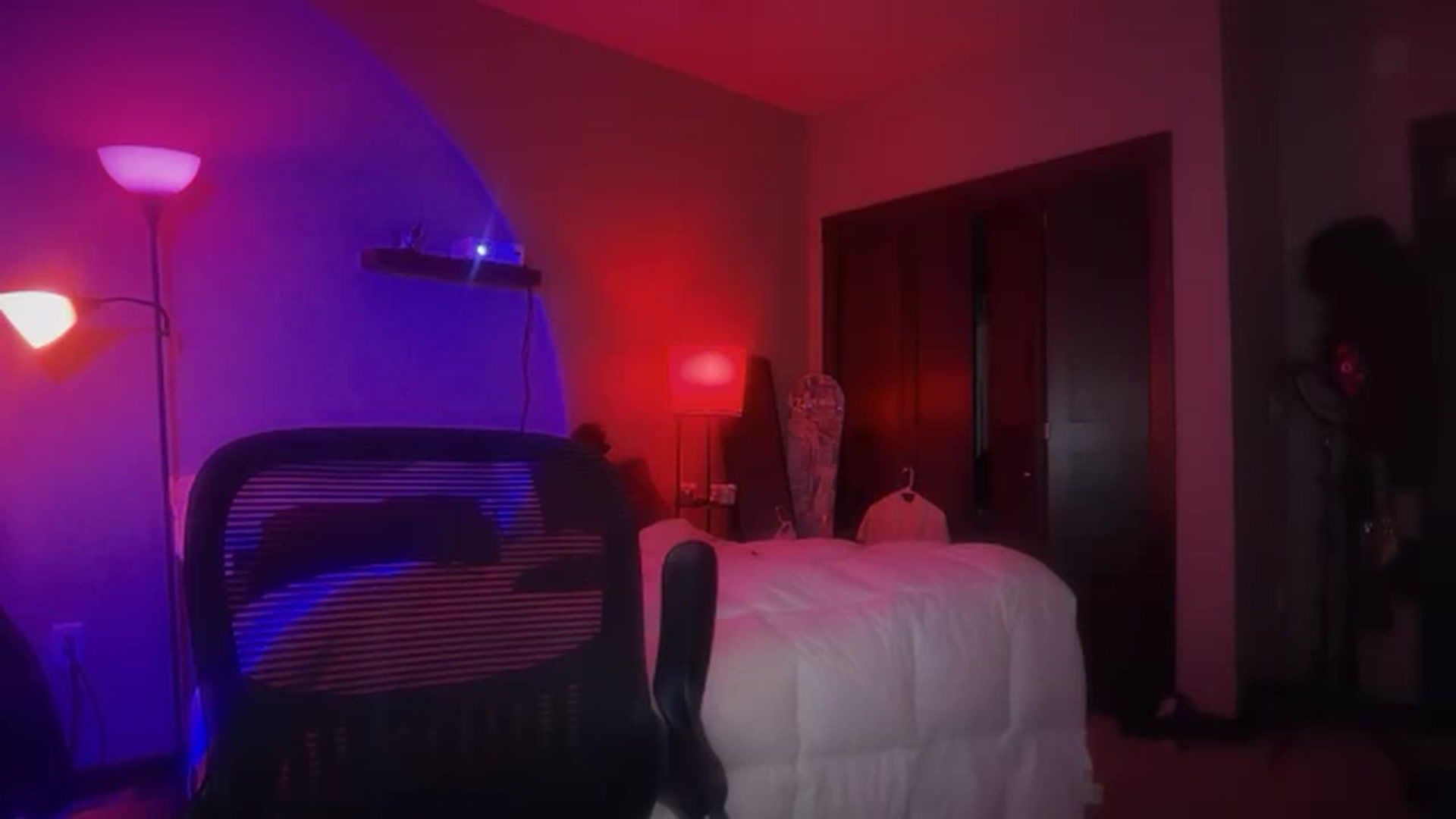 Gallery image thumbnail from GianaJolie's myfreecams stream on, 01/27/2026, 16:36 image 14 of 20
