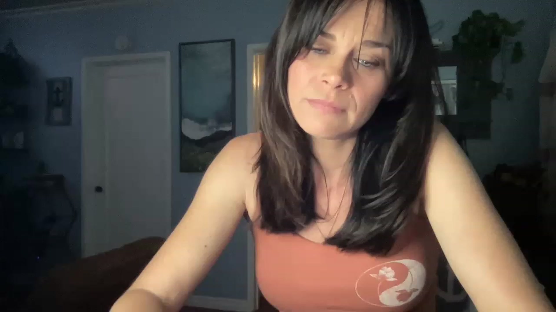 Gallery image thumbnail from GianaLove's myfreecams stream on, 11/18/2022, 01:25 image 13 of 20