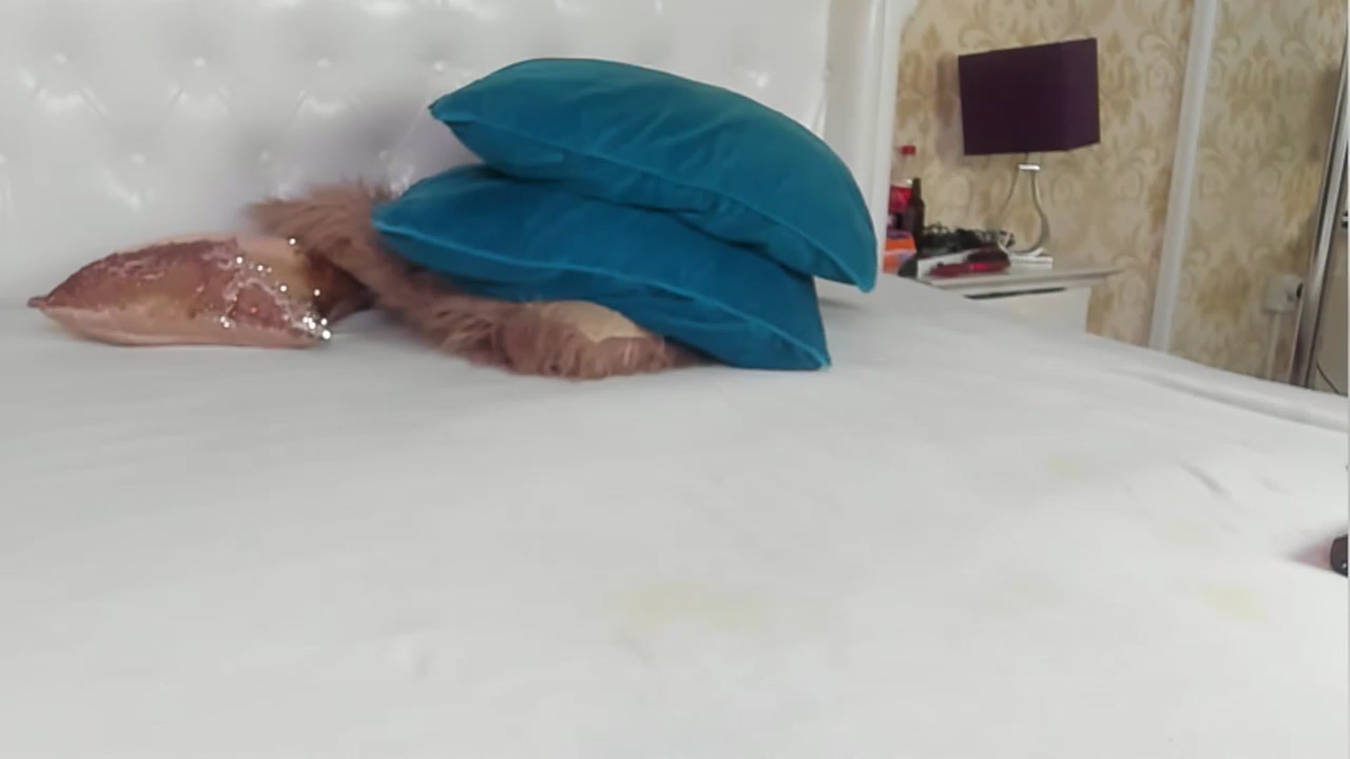 Gallery image thumbnail from GiannaEllis's myfreecams stream on, 11/18/2022, 07:41 image 14 of 20