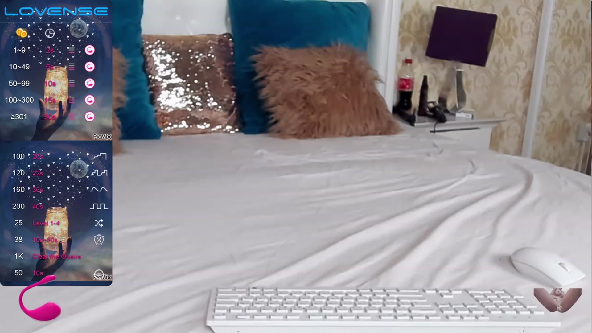 Gallery image thumbnail from GiannaEllis's myfreecams stream on, 01/09/2023, 12:22 image 18 of 20