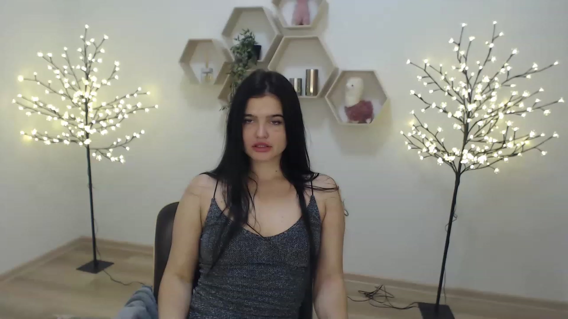 Gallery image thumbnail from GiannaGem's myfreecams stream on, 11/28/2022, 12:33 image 13 of 20