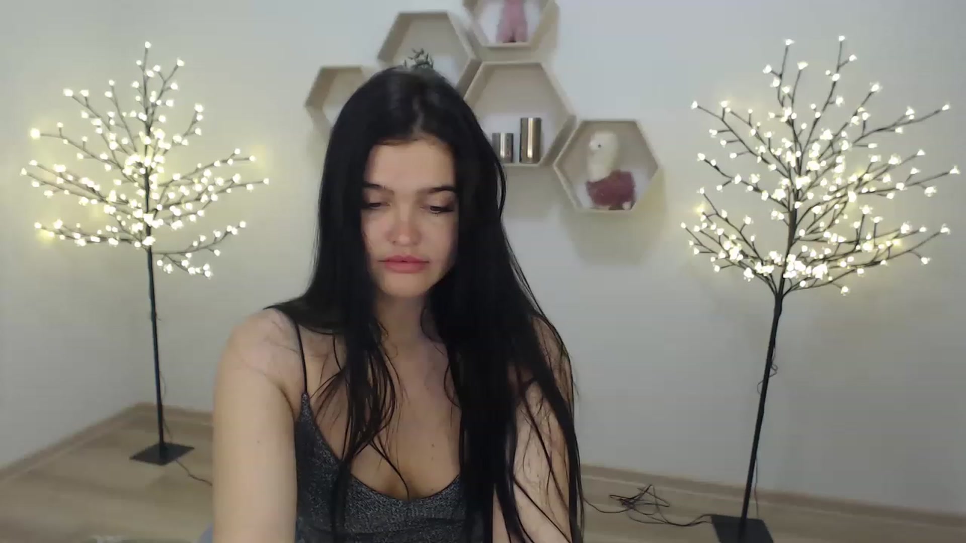 Gallery image thumbnail from GiannaGem's myfreecams stream on, 11/28/2022, 12:33 image 16 of 20