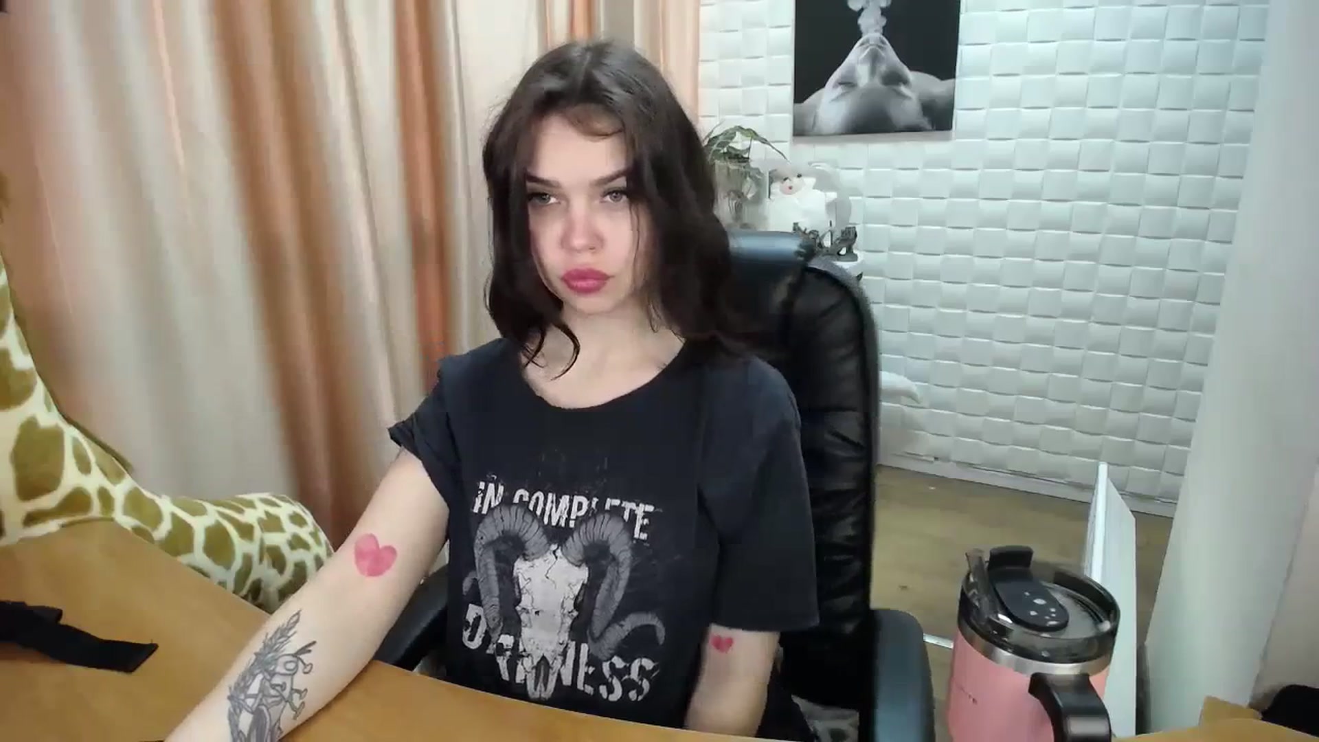 Gallery image thumbnail from Gianna_Dior's myfreecams stream on, 03/04/2024, 11:50 image 5 of 20