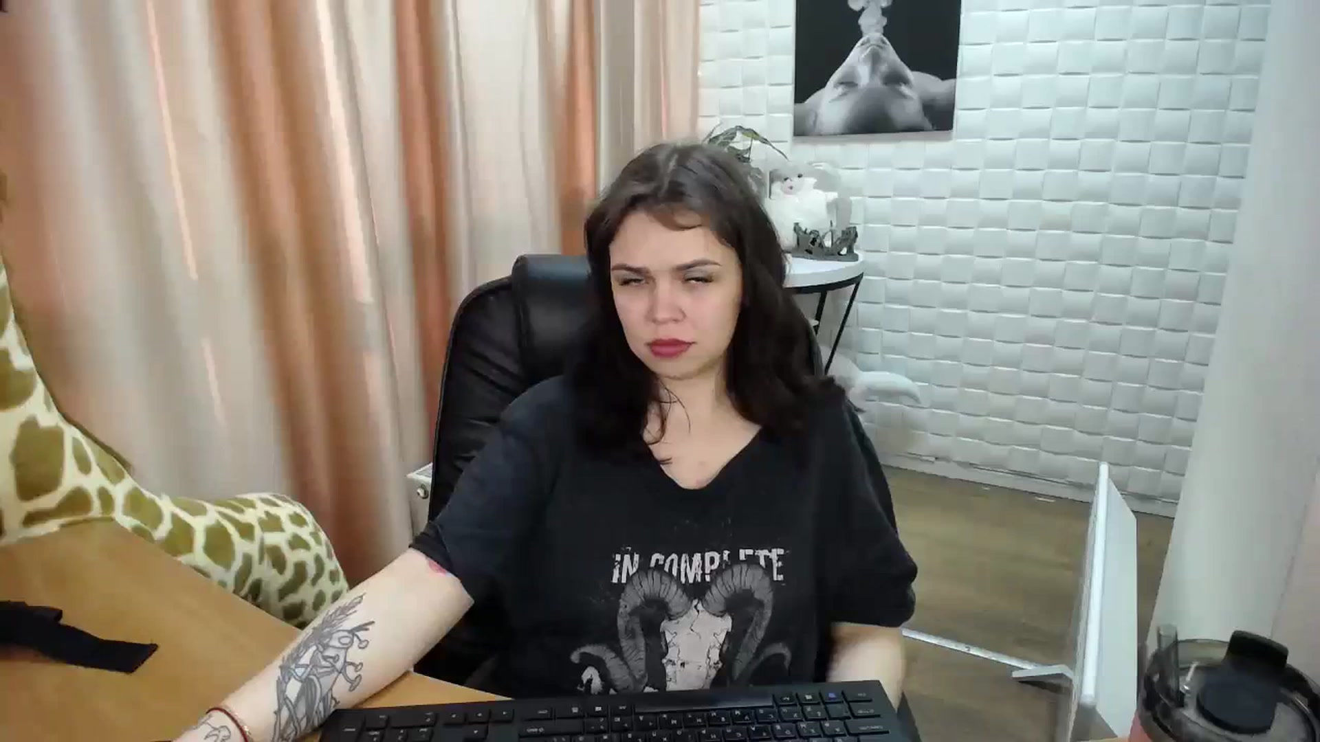 Gallery image thumbnail from Gianna_Dior's myfreecams stream on, 03/04/2024, 11:50 image 9 of 20