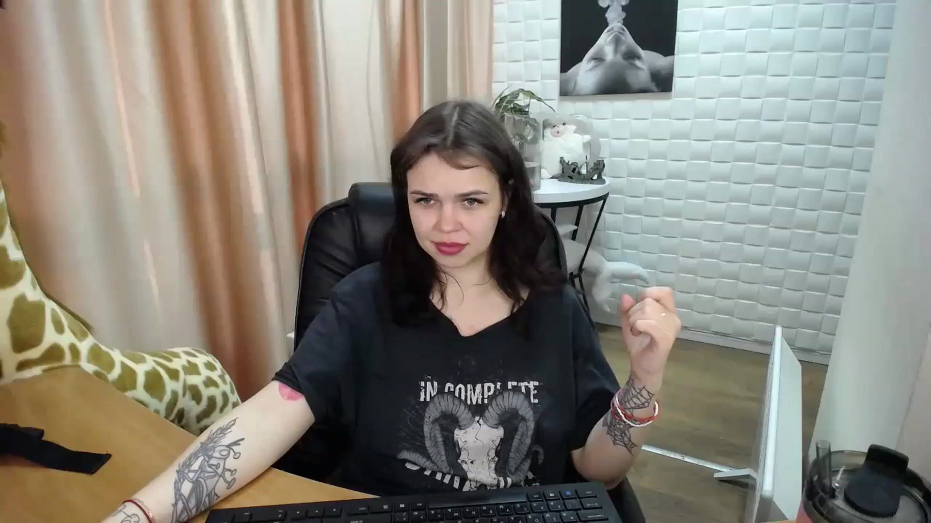 Gallery image thumbnail from Gianna_Dior's myfreecams stream on, 03/04/2024, 11:50 image 8 of 20