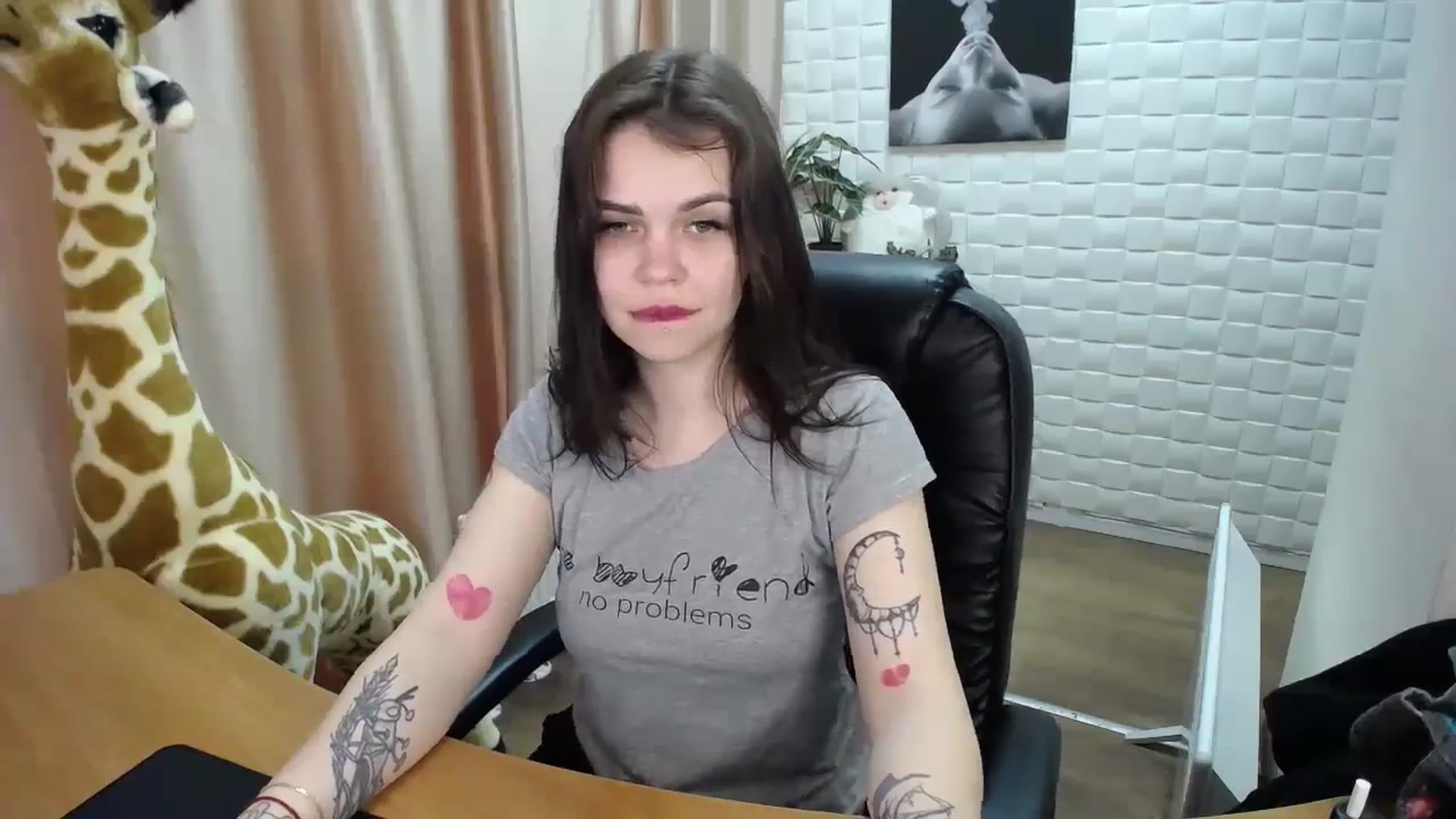 Gallery image thumbnail from Gianna_Dior's myfreecams stream on, 04/01/2024, 11:22 image 3 of 20