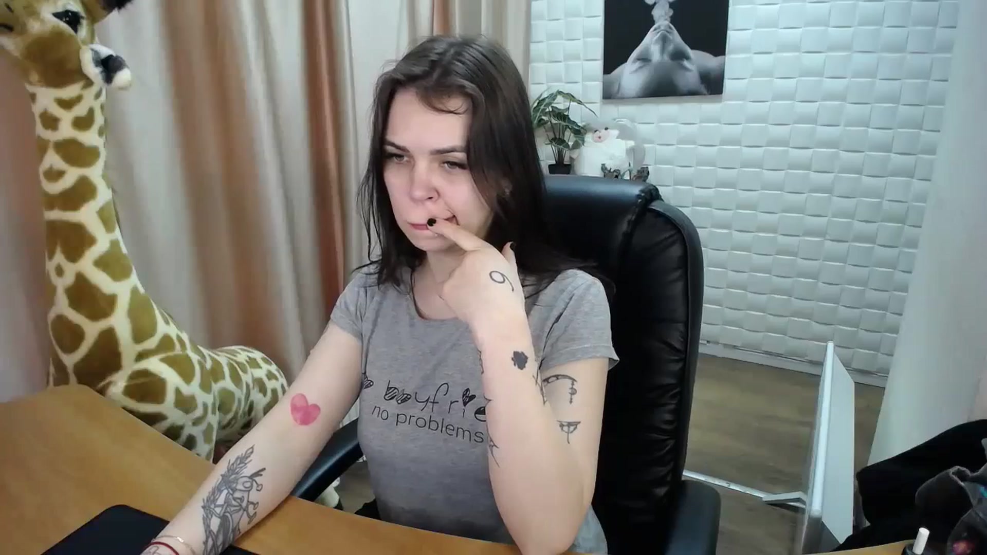 Gallery image thumbnail from Gianna_Dior's myfreecams stream on, 04/01/2024, 11:22 image 7 of 20