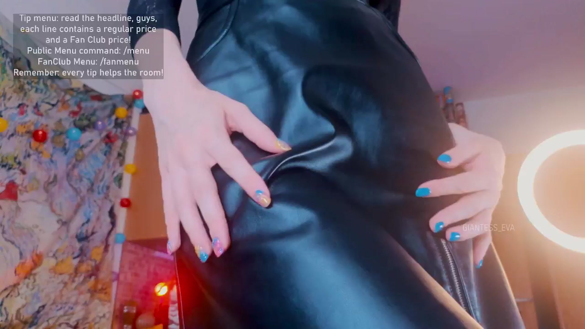 Gallery image thumbnail from Giantess_Eva's myfreecams stream on, 08/04/2025, 19:31 image 13 of 20