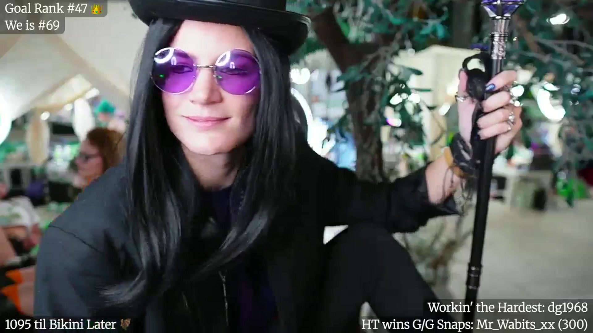 Gallery image thumbnail from Giaversary's myfreecams stream on, 10/09/2025, 04:23 image 3 of 20