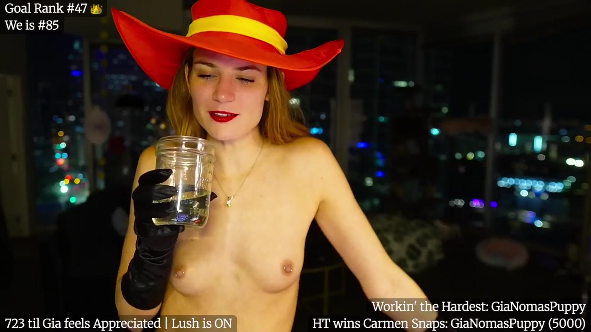 Gallery image thumbnail from Giaversary's myfreecams stream on, 10/12/2025, 04:38 image 14 of 20