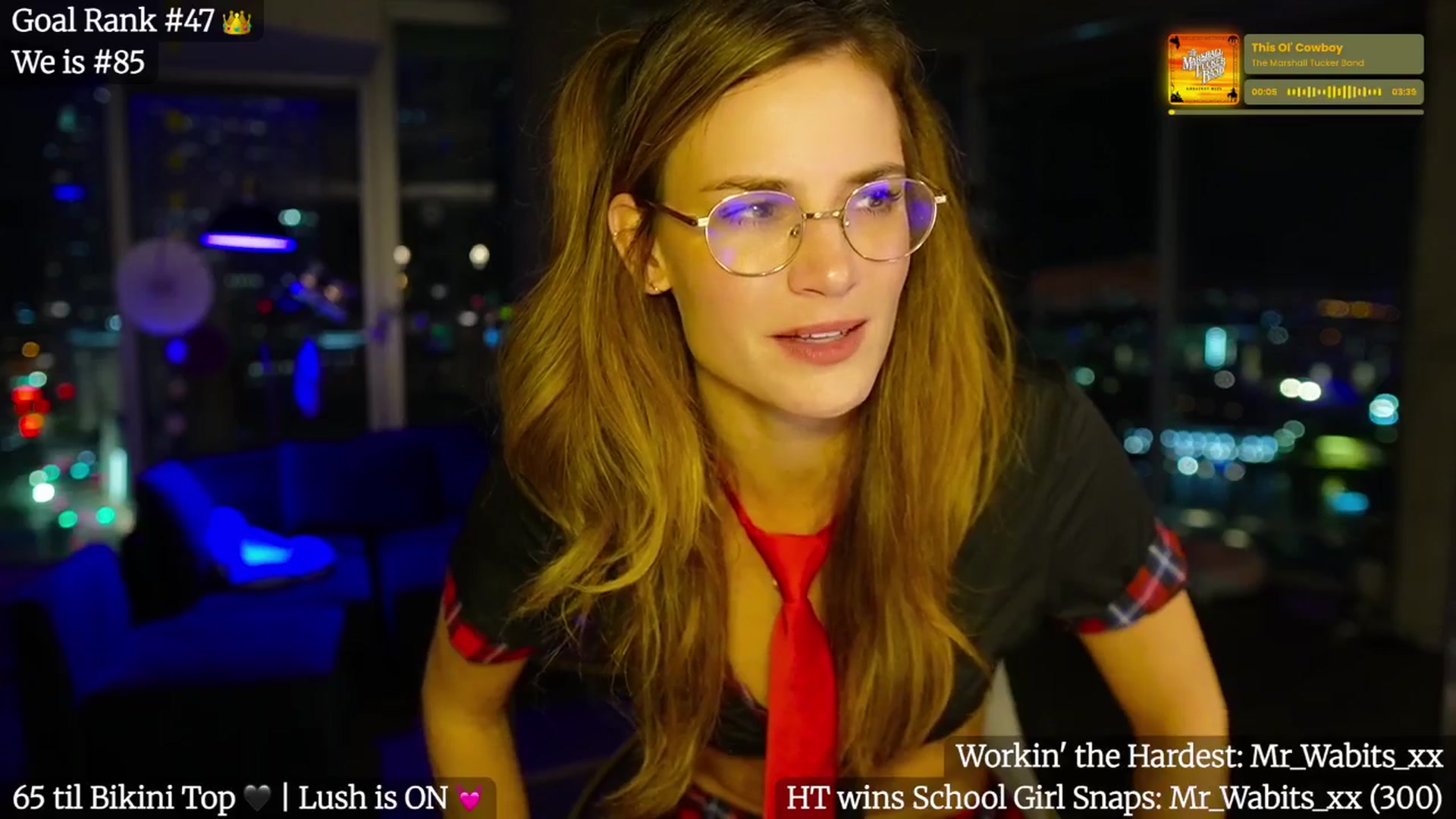 Gallery image thumbnail from Giaversary's myfreecams stream on, 10/13/2025, 02:10 image 12 of 20