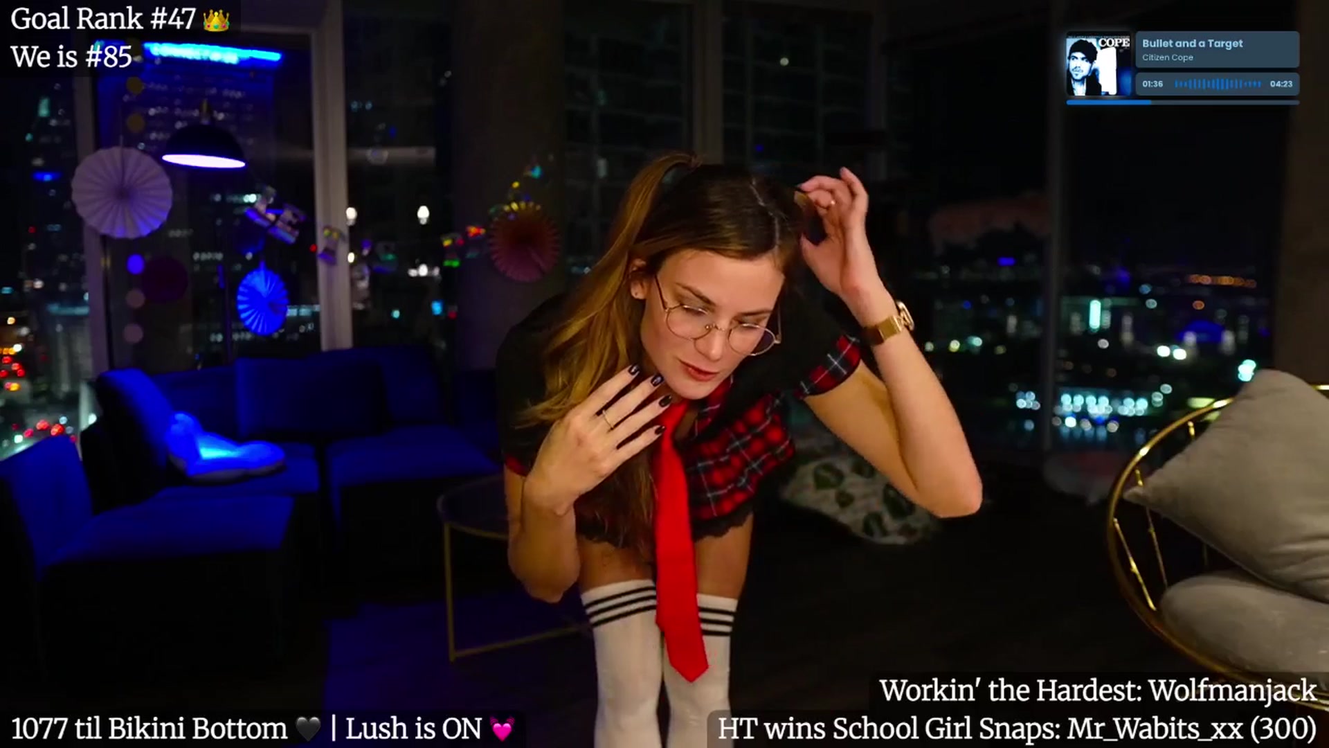 Gallery image thumbnail from Giaversary's myfreecams stream on, 10/13/2025, 02:19 image 10 of 20
